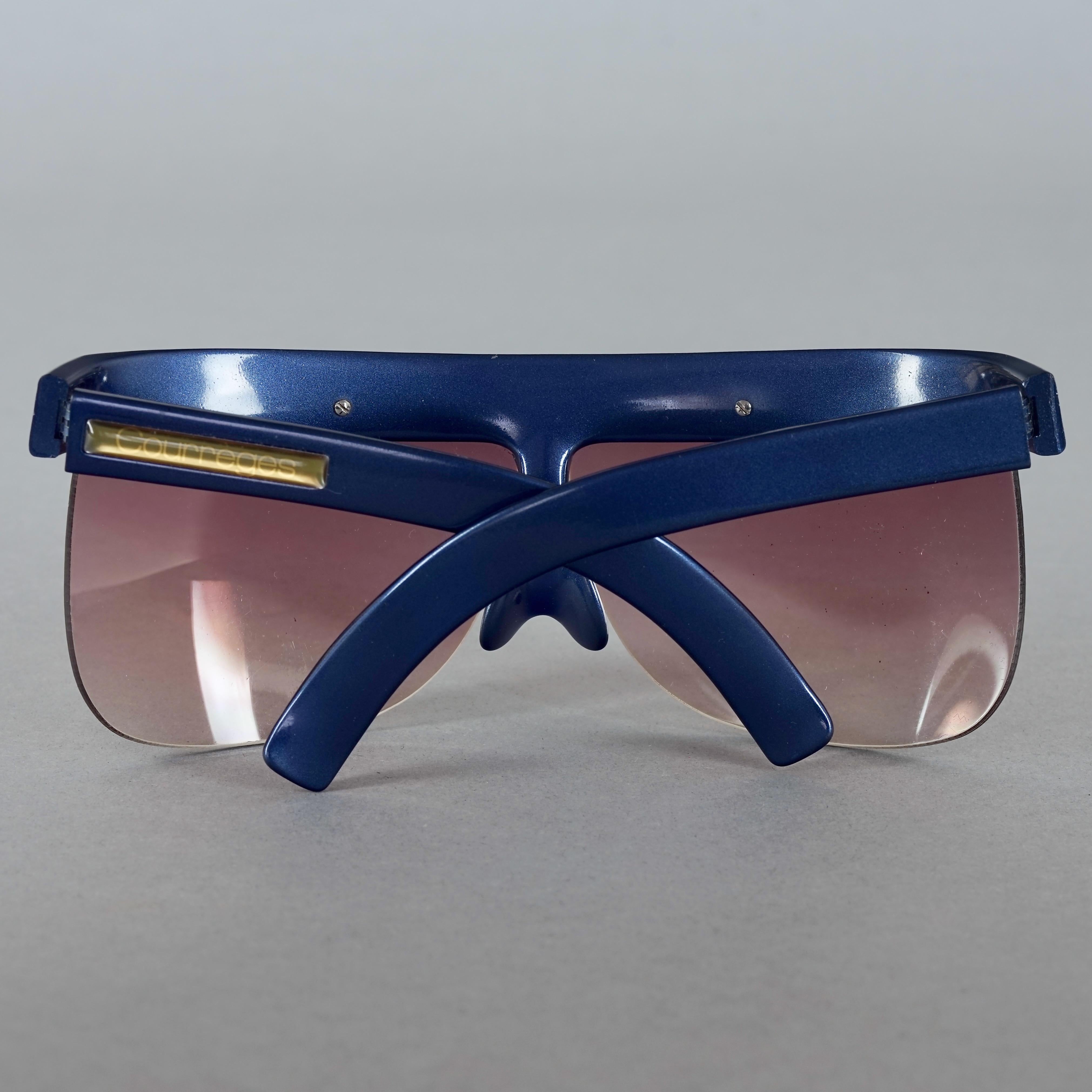 Vintage COURREGES Sculptural Futuristic Oversized Blue Sunglasses For Sale 4