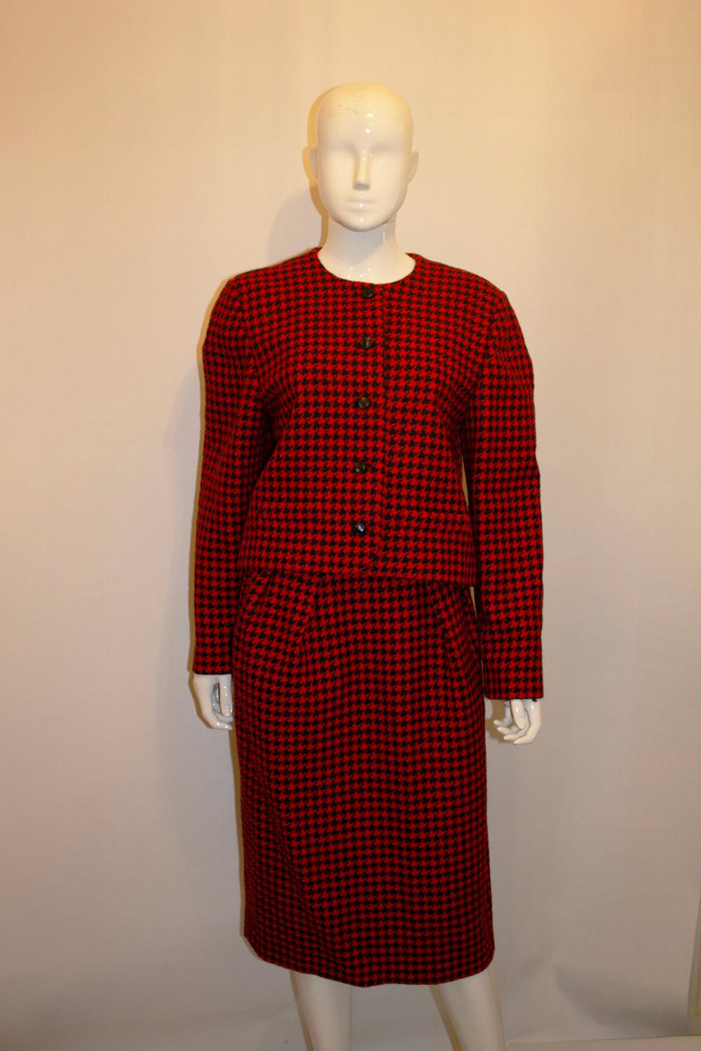 Vintage Couture Made Orange and Black Skirt Suit In Fair Condition For Sale In London, GB
