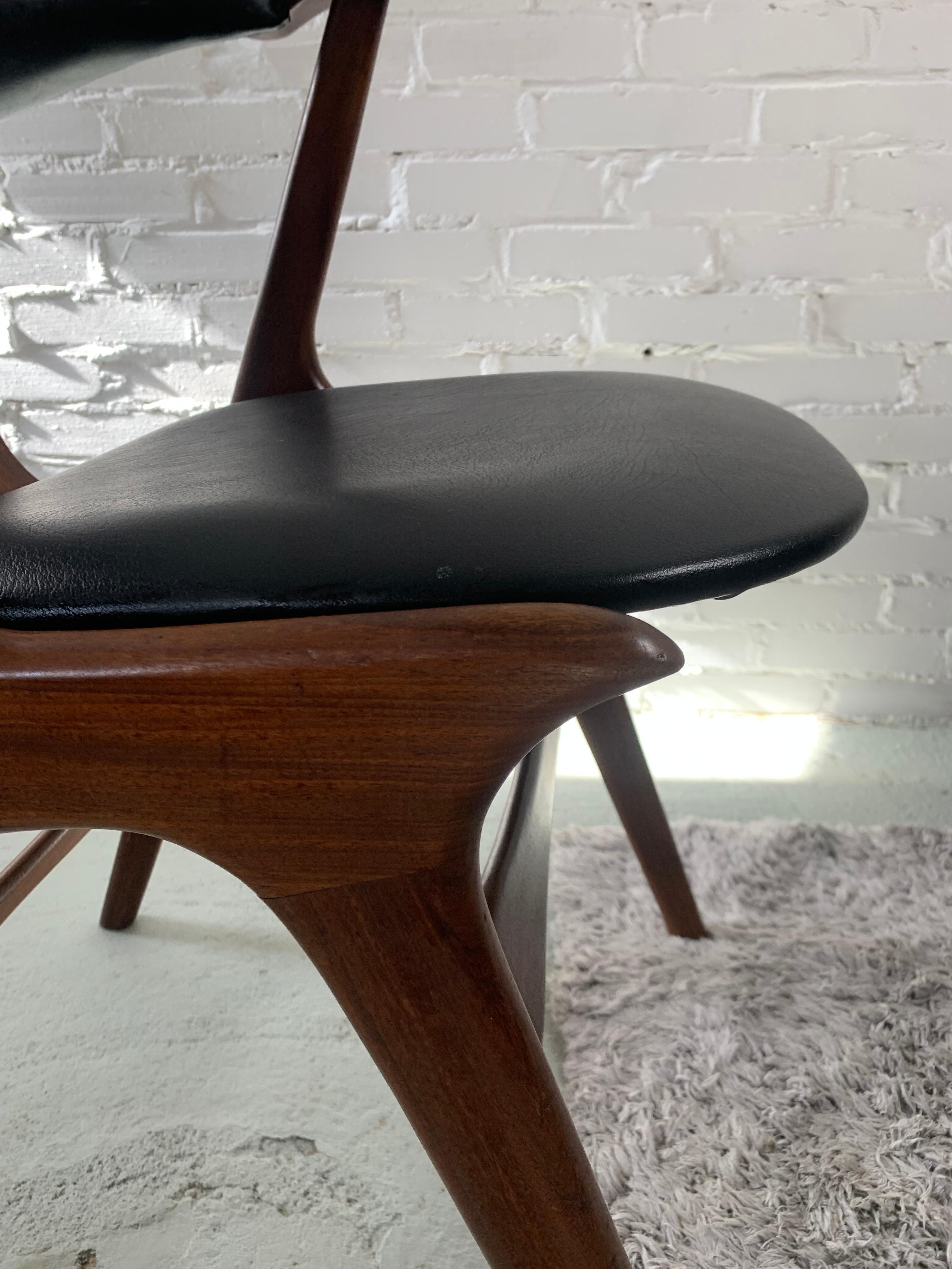 Vintage Cow Horn Chair by Louis Van Teeffelen For AWA, 1950s 2