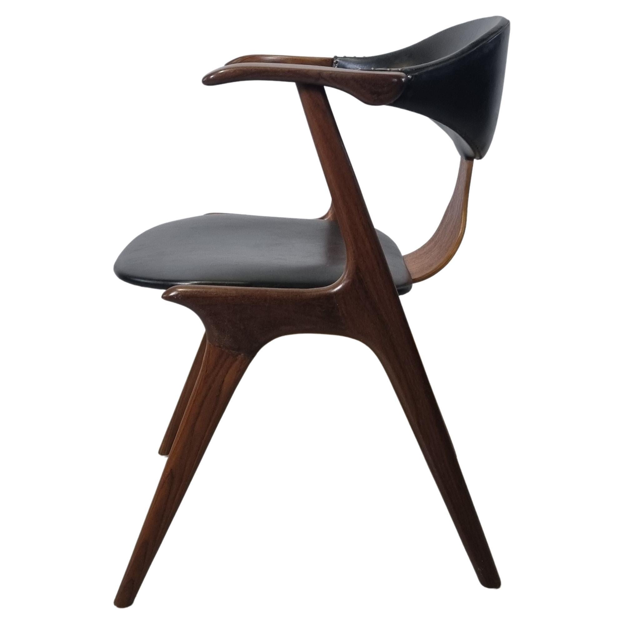 Vintage Cow Horn Chair by Louis Van Teeffelen for AWA, 1950s
