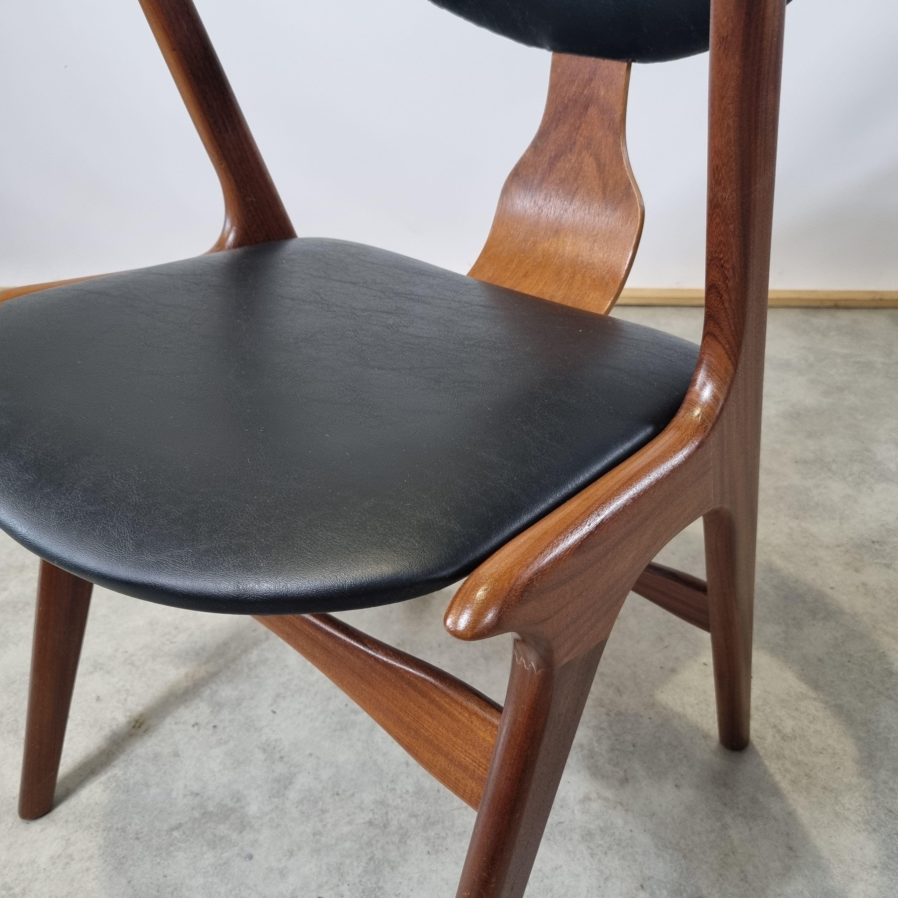 Vintage Cow Horn Chairs by Louis Van Teeffelen for AWA, 1950s, Set of 4 2