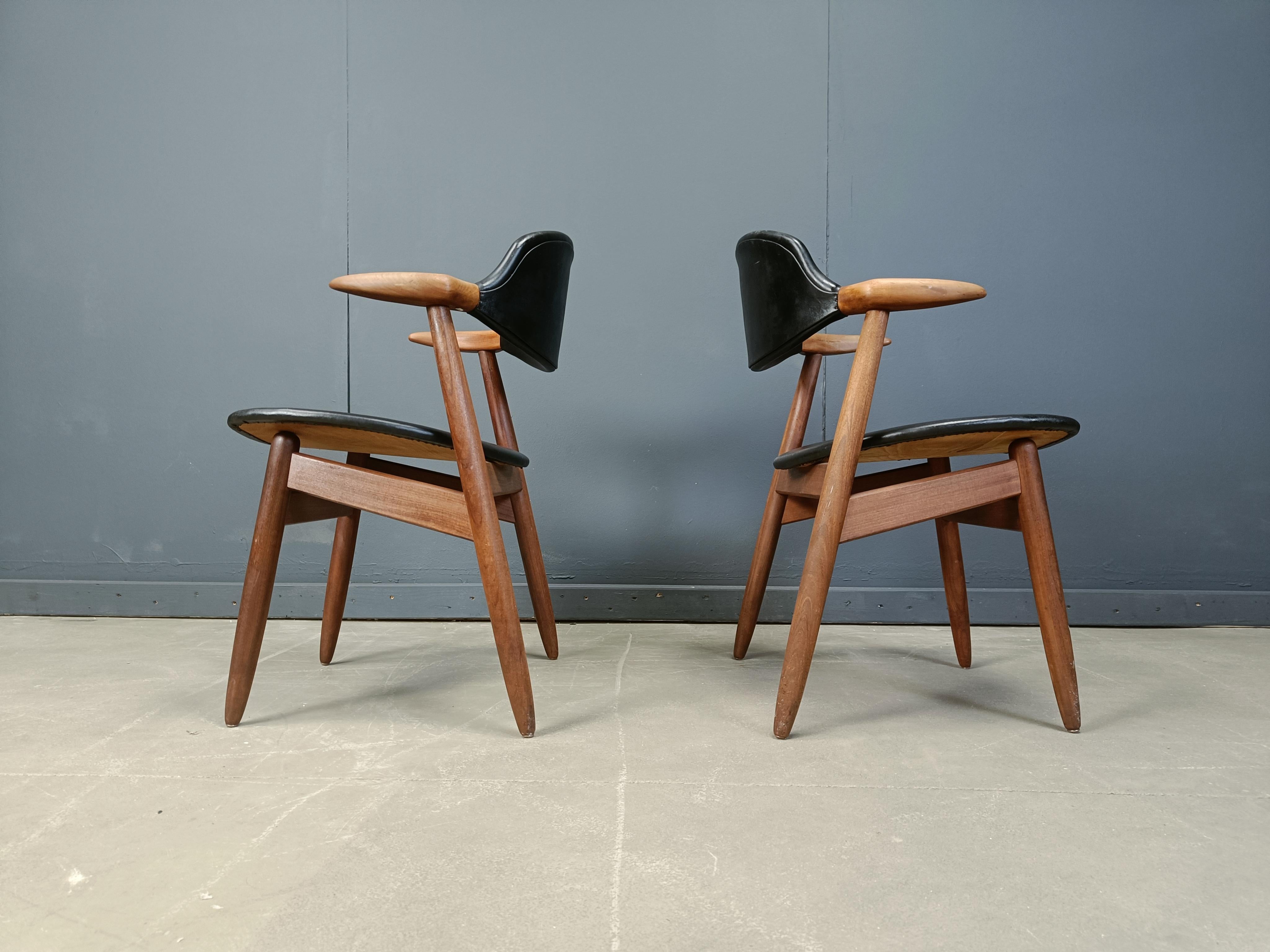 Scandinave moderne Chaises de salle à manger vintage en forme de vache par Tijsseling Meubelfabriek, Hulmefa, années 1960 en vente