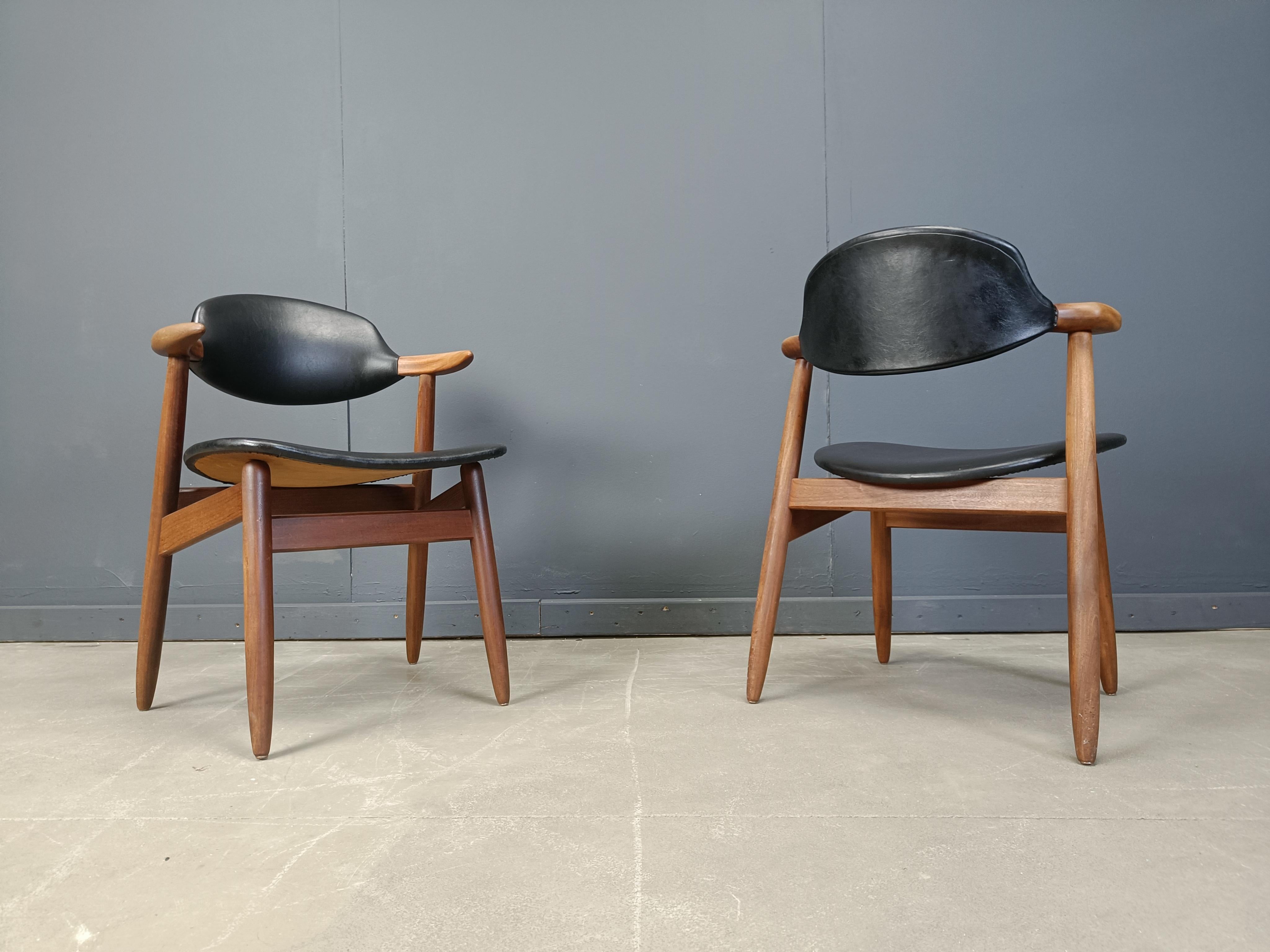 Néerlandais Chaises de salle à manger vintage en forme de vache par Tijsseling Meubelfabriek, Hulmefa, années 1960 en vente