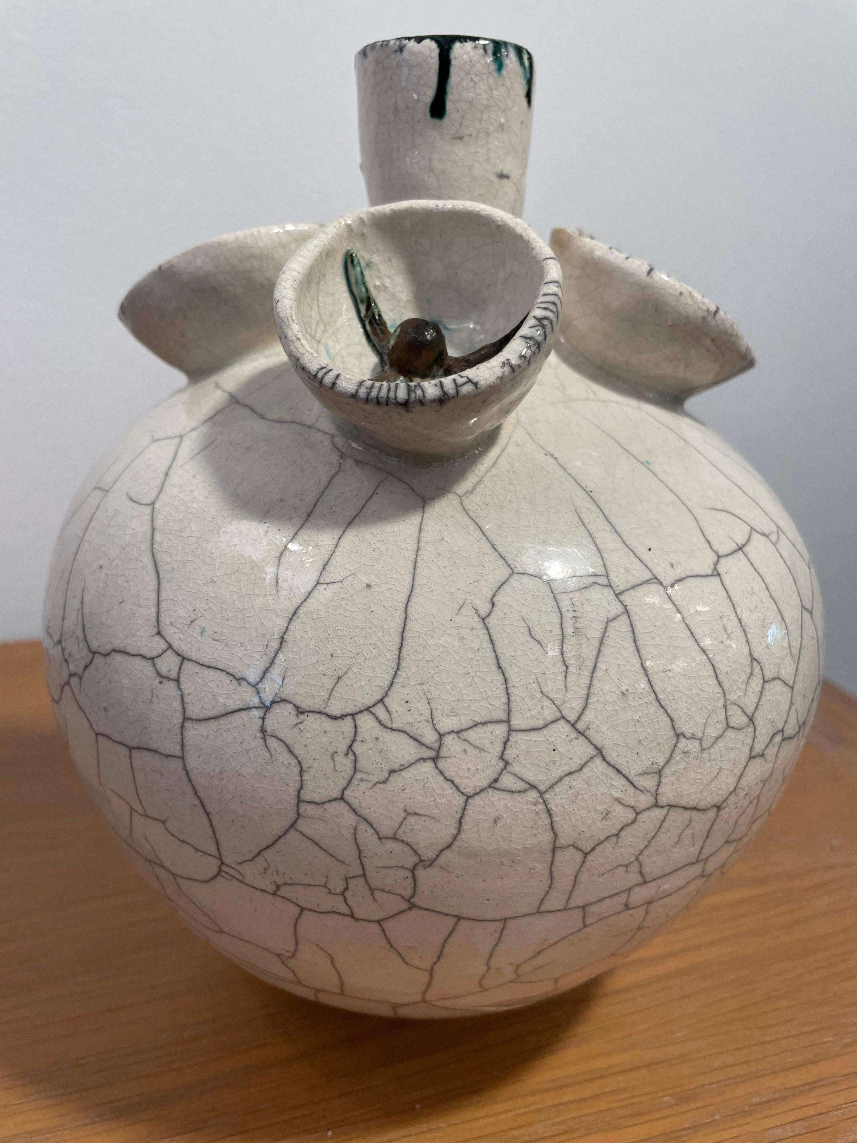 Vase en céramique vintage de style craquelé signé « Signé » Bon état - En vente à East Hampton, NY