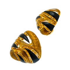 Pendientes de clip vintage CRAFT de esmalte dorado de animales de diseño de pasarela