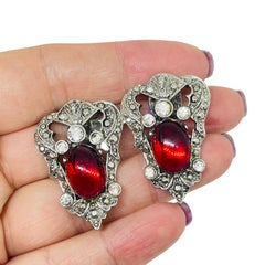 Vintage CRAFT signed silver tone ruby red glass clip on earrings