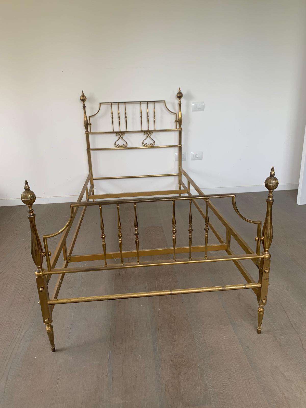 Brass single bed, 1950s. Solid. Frame and dominant parts in solid wood while decorations have cast fragments and joined to shaped parts; soldering is 