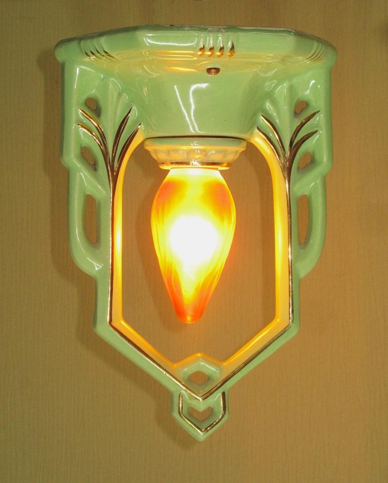 Vintage Craftsman Green Powder Room Porzellan-Deckenleuchte (Art déco)