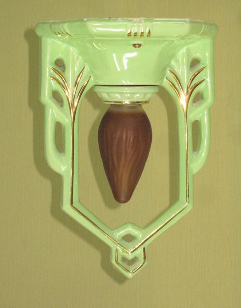 Vintage Craftsman Green Powder Room Porzellan-Deckenleuchte (19. Jahrhundert)