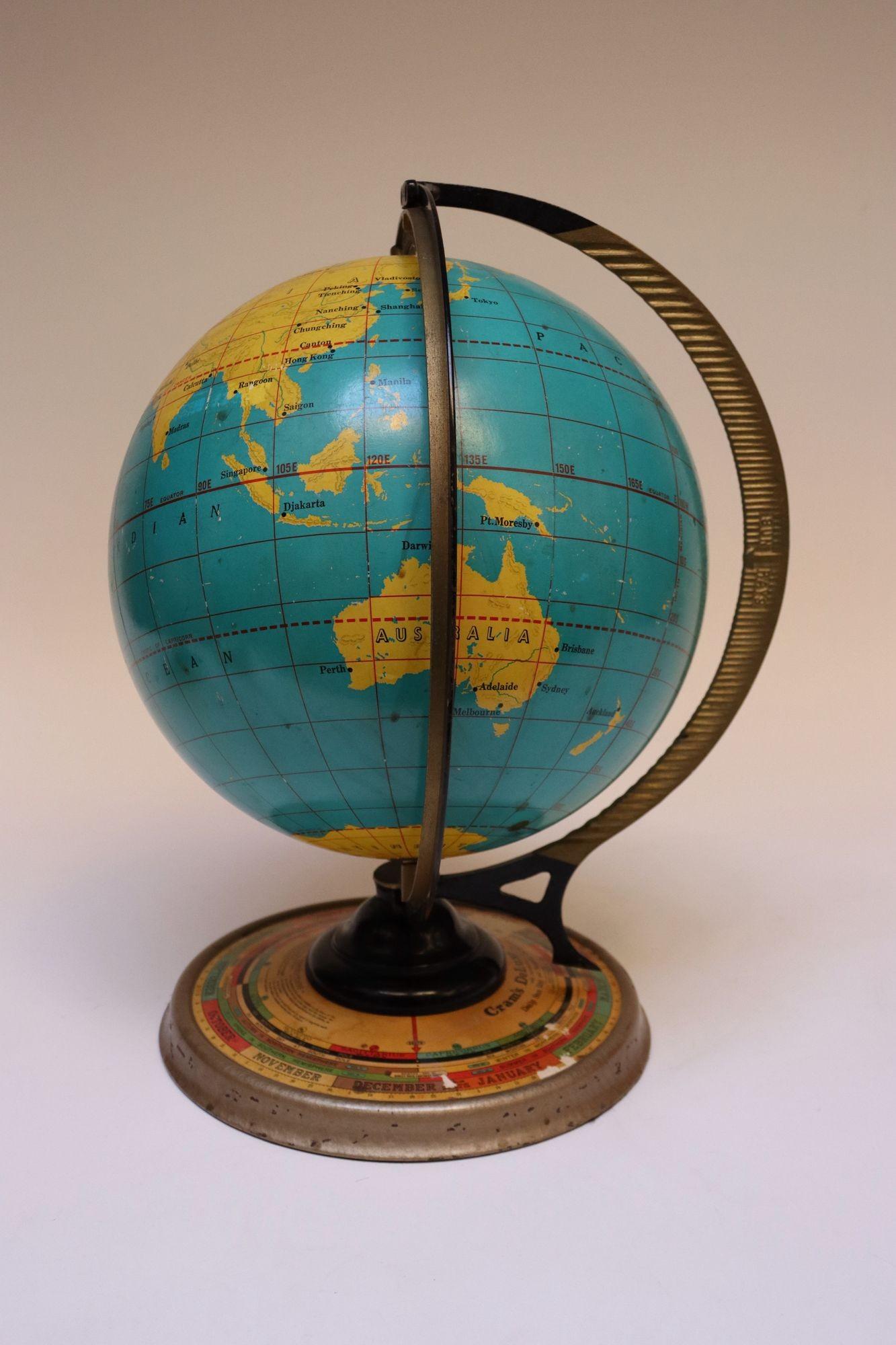 Americano Cram's Deluxe Globe d'epoca con indicatore giornaliero automatico dei raggi solari in vendita
