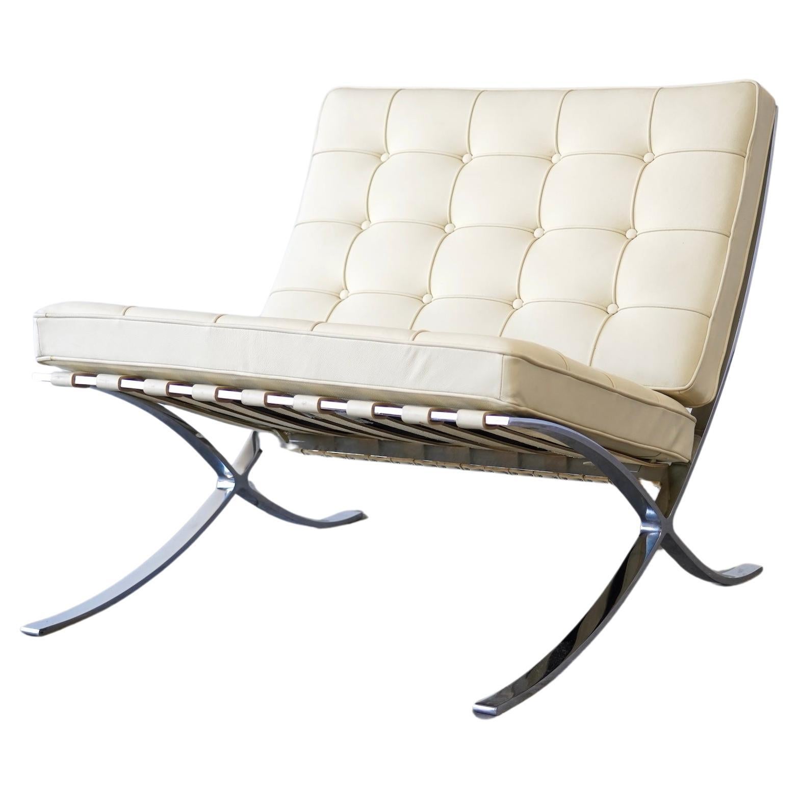 Vintage Cream Leather Knoll Barcelona Chair By Ludwig Mies van der Rohe