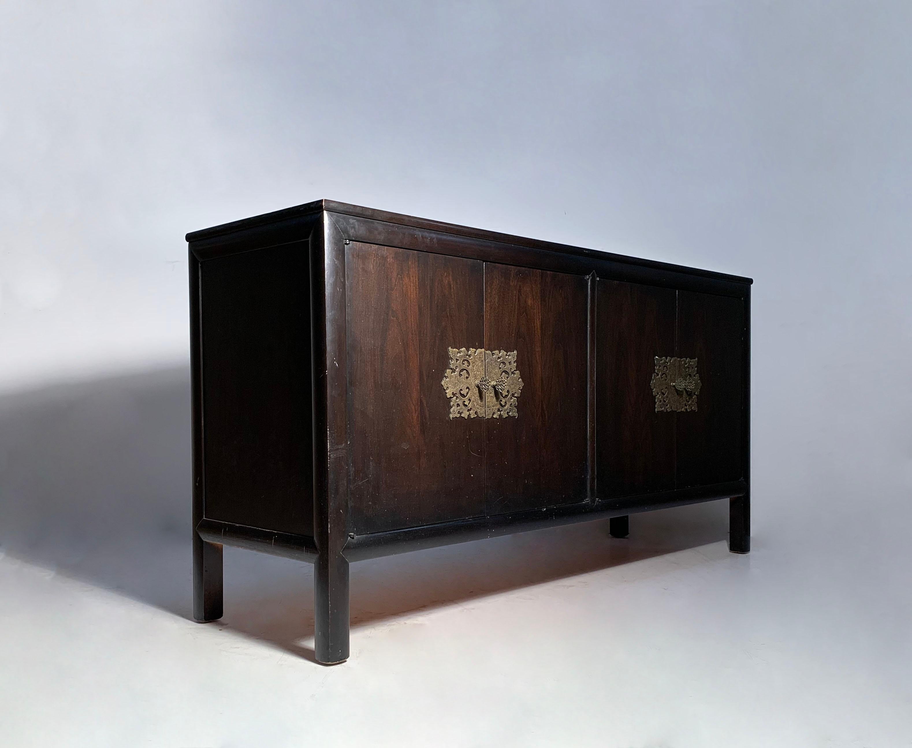 Mid-Century Modern Vintage Credenza Cabinet Attributed to Renzo Rutili For Sale