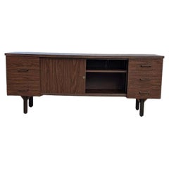 Vintage-Credenza, Laminat, Formica, Walnuss Grain, Mid Century, MCM, Büro