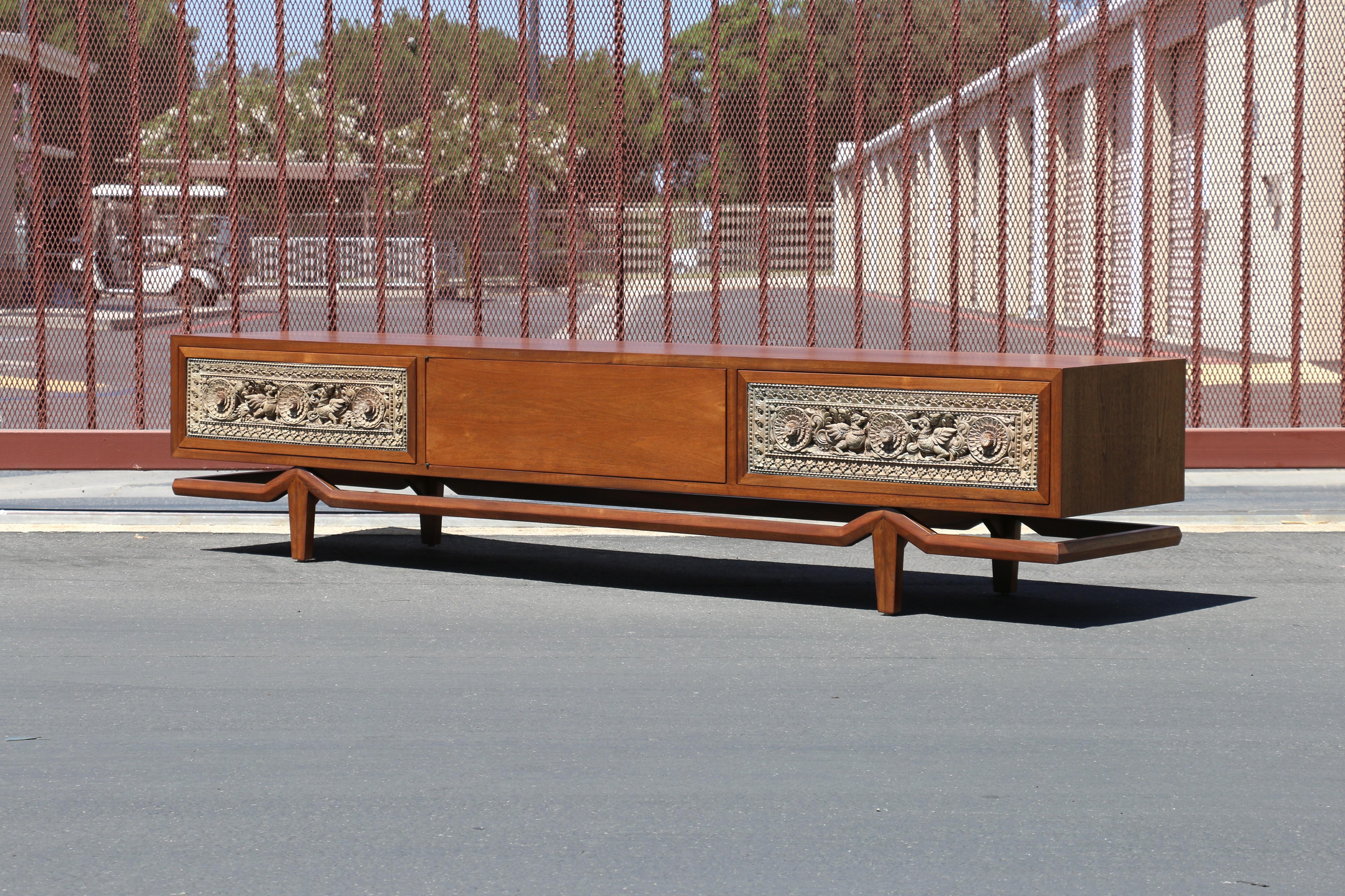American Vintage Crendenza With Asian Carving by Maurice Bailey for Monteverdi Young