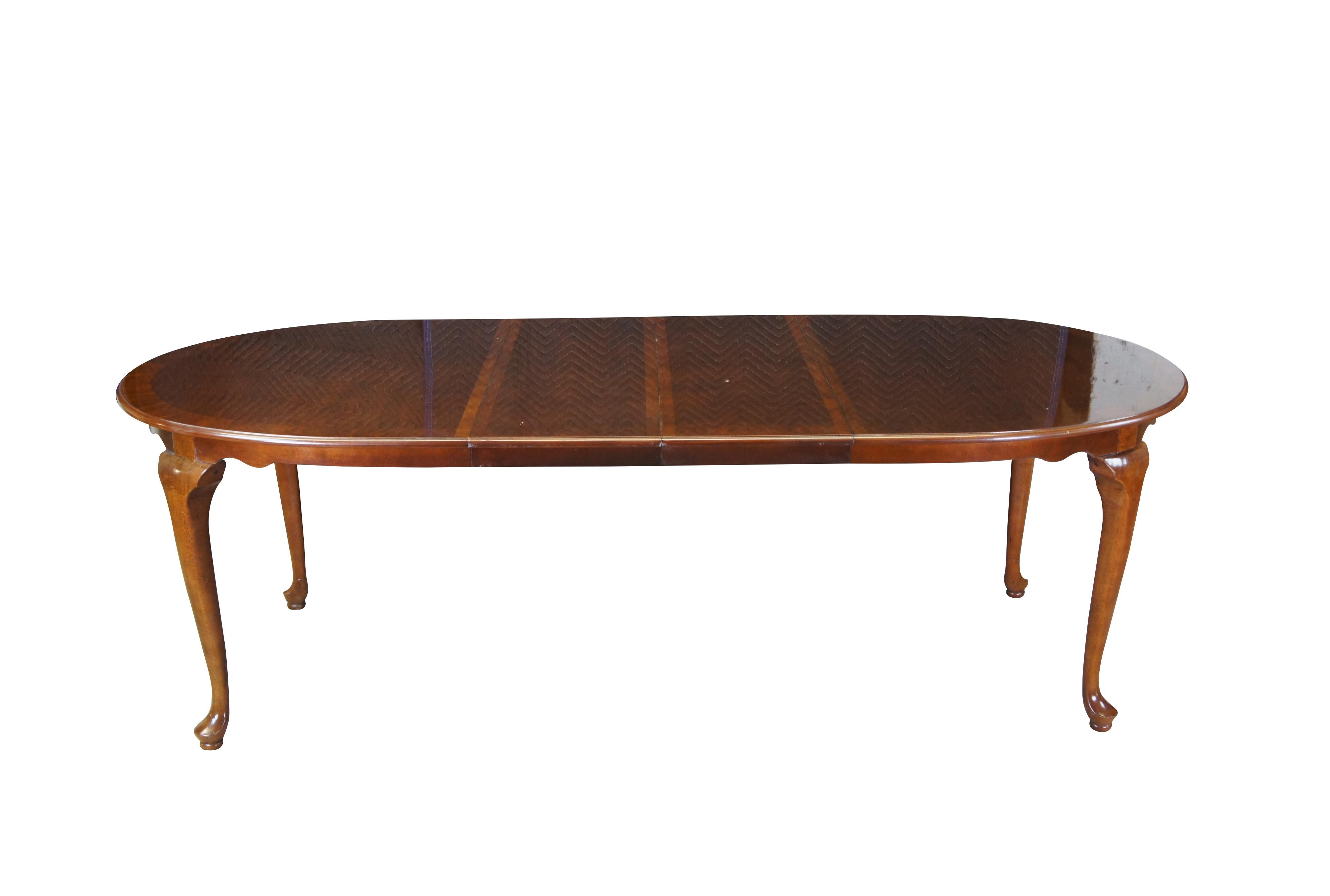 round queen anne dining table