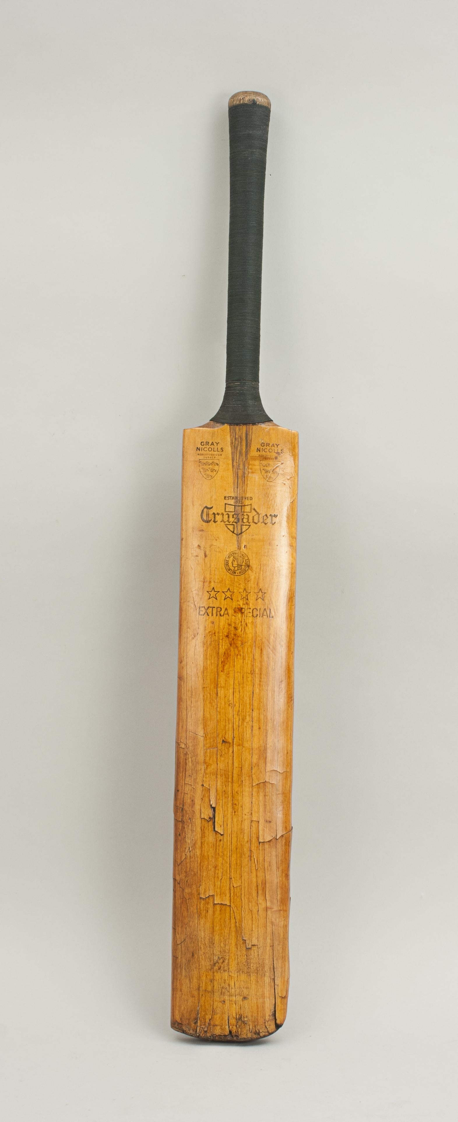 Willow Vintage Cricket Bat, Gray Nicolls Crusader Cricket Bat Melbourne International