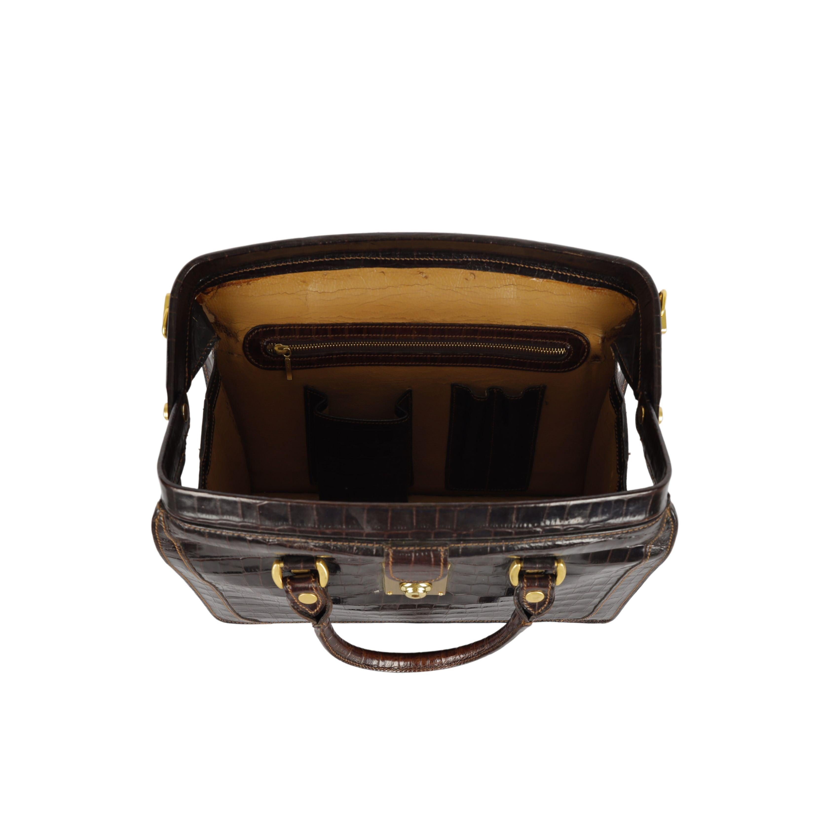 Women's Vintage Croc Embossed Leather Doctor Bag - '00s For Sale