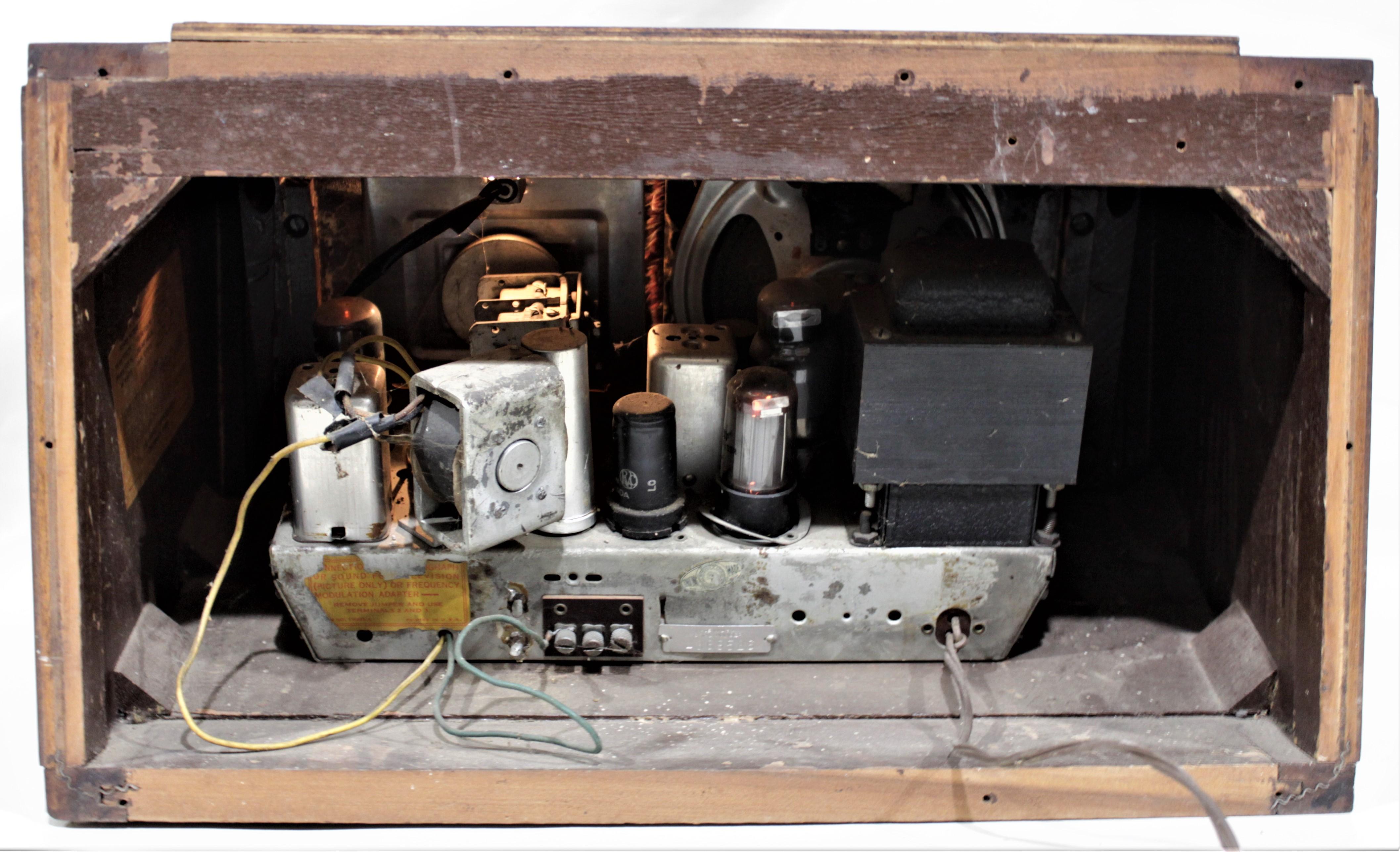 Vintage Crosley 3-Band AM/Shortwave Tube Table Radio in Wood Case 3
