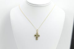 Vintage Cross 18 Karat Green Tourmaline Yellow and White Gold mat finish