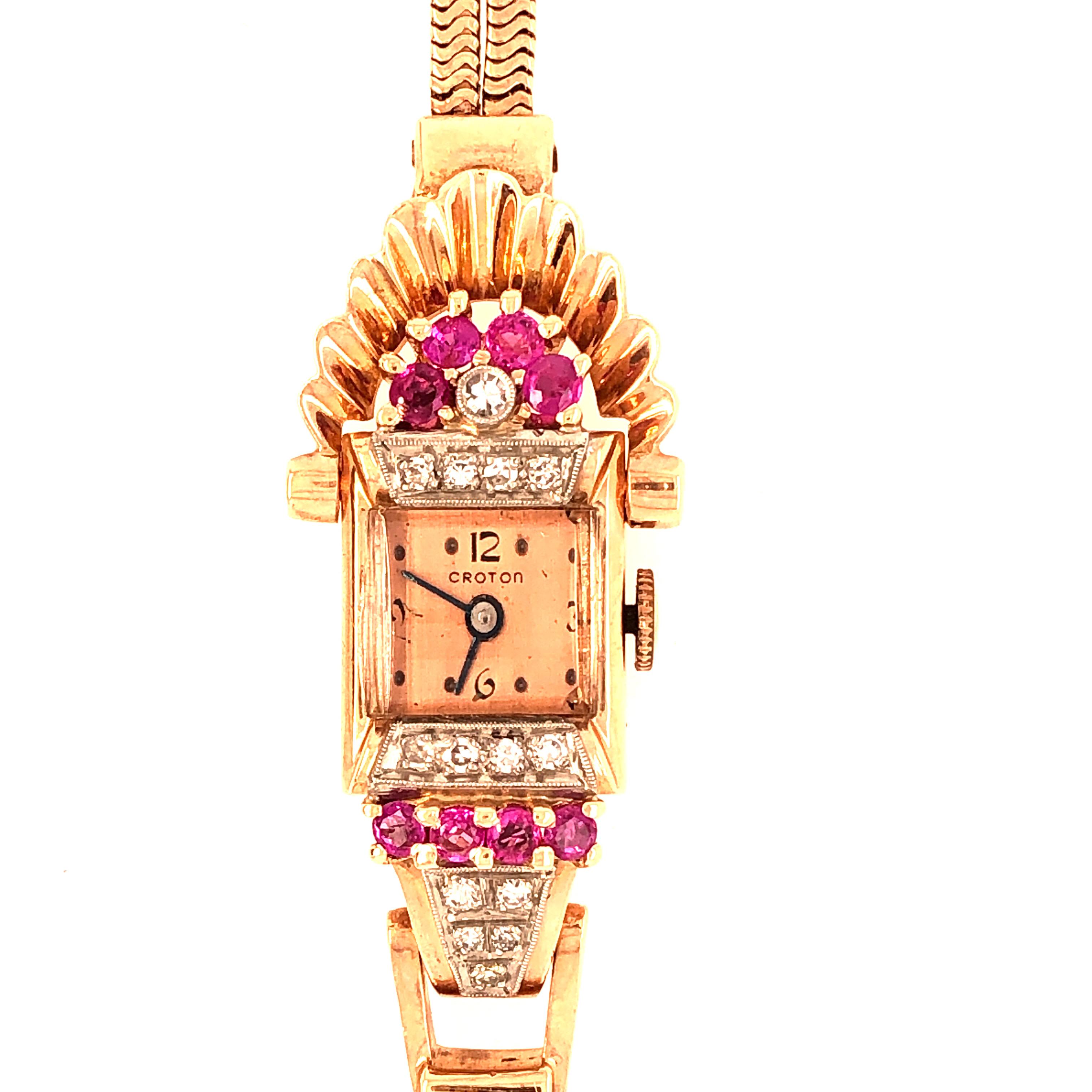 Vintage Croton Damen 14 Karat Gold Armbanduhr 9 Gesamtdiamanten (Art déco) im Angebot