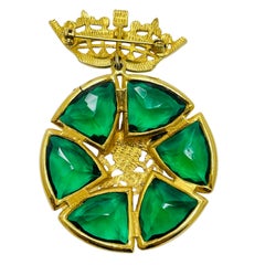 Vintage crown gold tone emerald glass dangle designer brooch