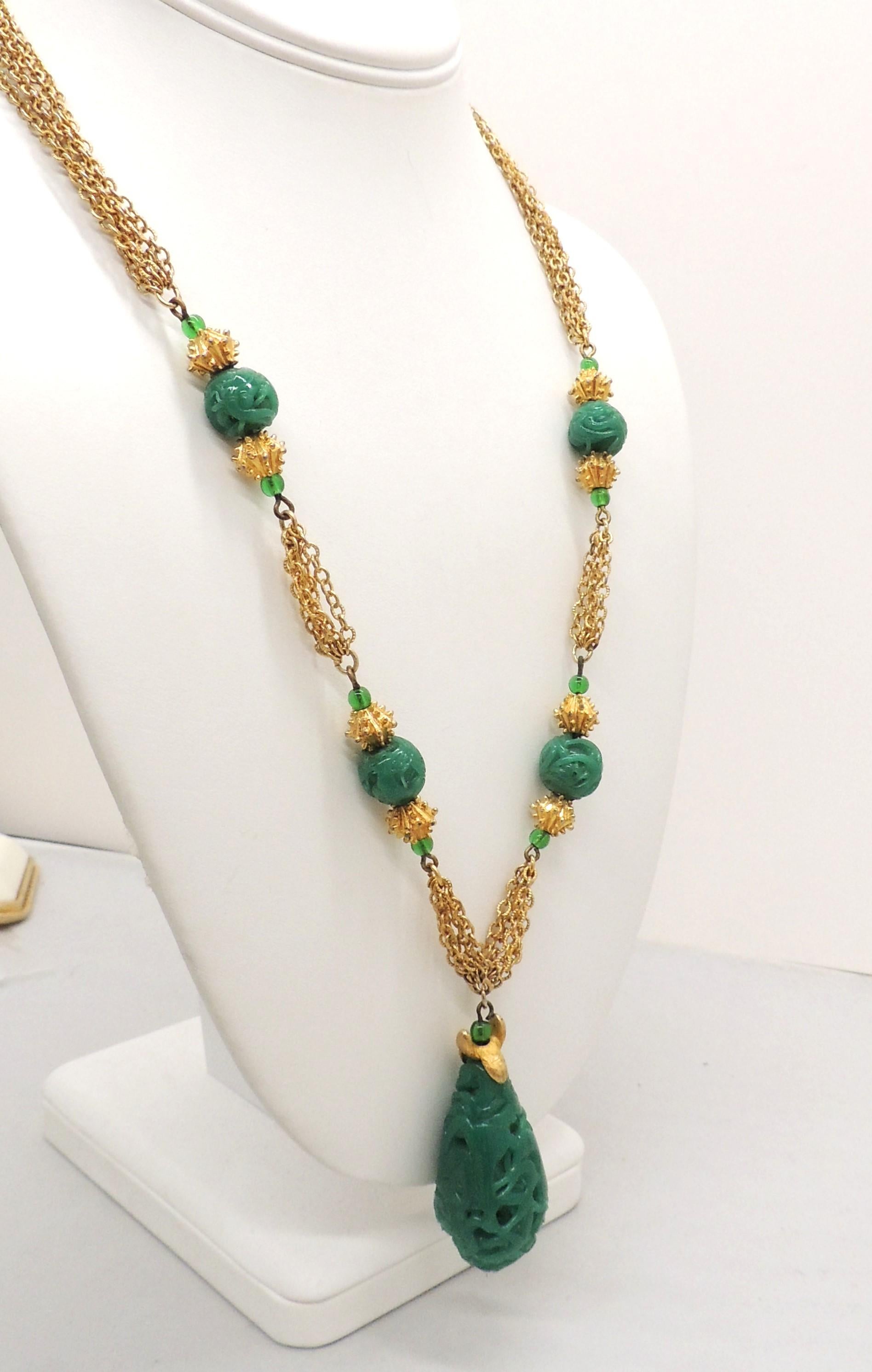 Vintage Crown Trifari Faux-Jade Pendant Necklace In Good Condition For Sale In Easton, PA
