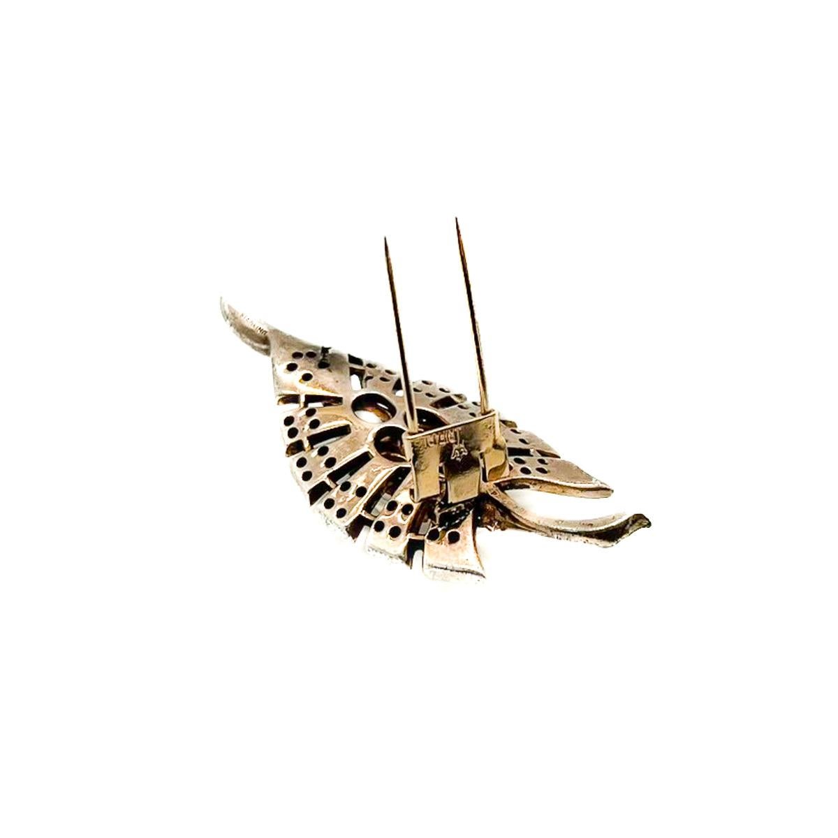 Women's or Men's Vintage Crown Trifari Moonstone Leaf Brooch 1940s For Sale