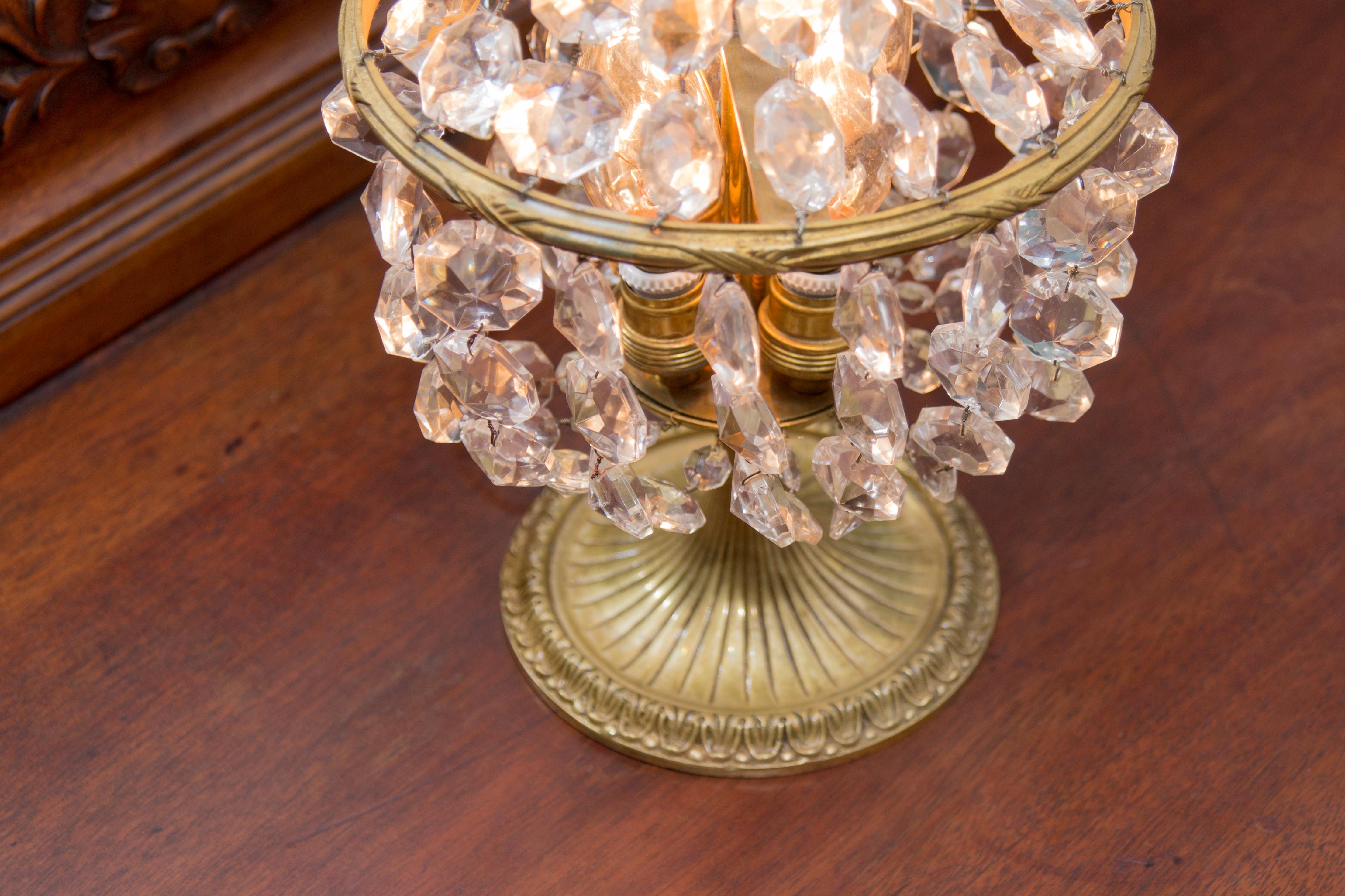 French Empire Style Crystal Glass and Bronze Three-Light Table Lamp, 1950's 9