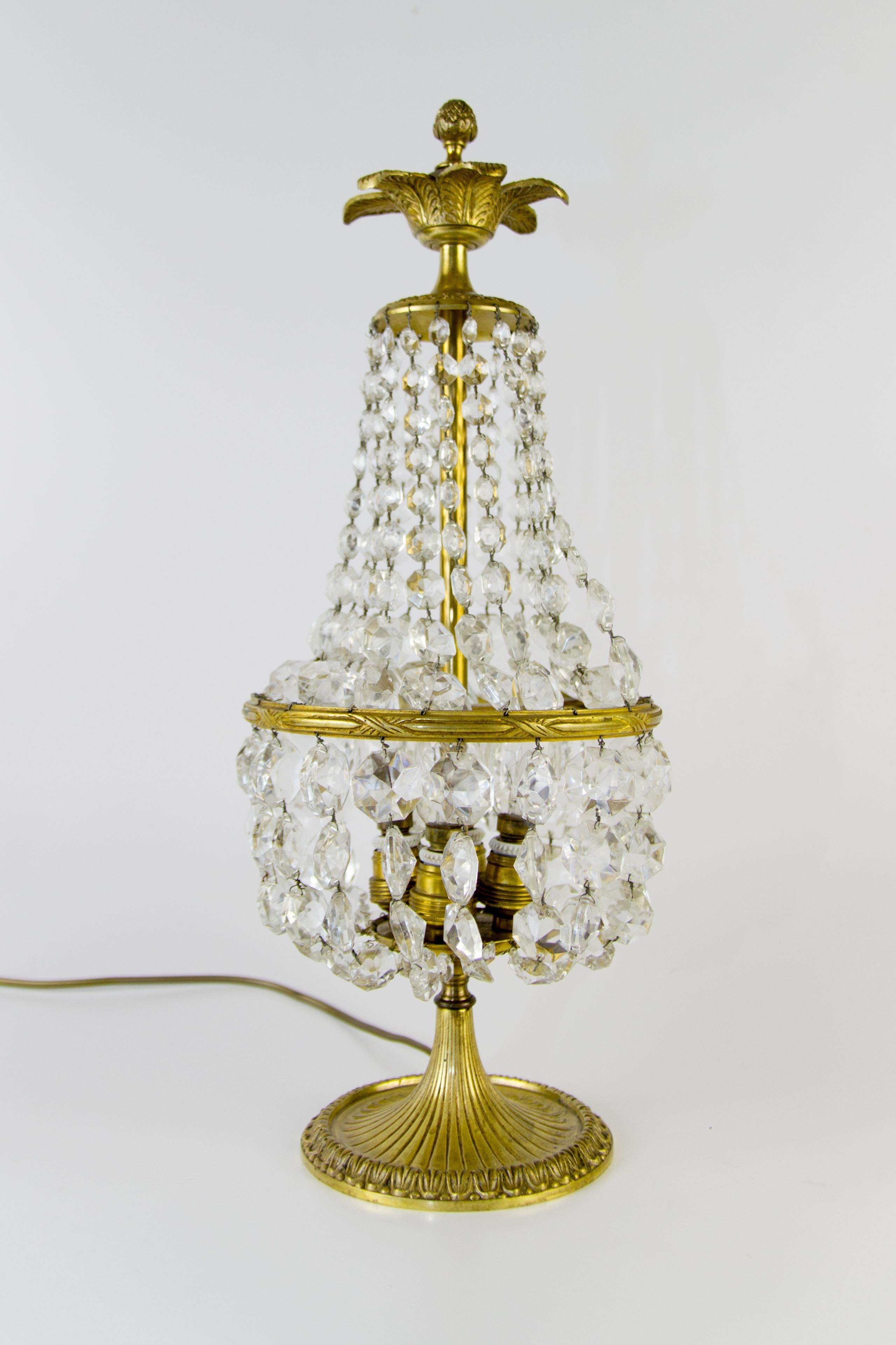French Empire Style Crystal Glass and Bronze Three-Light Table Lamp, 1950's 4