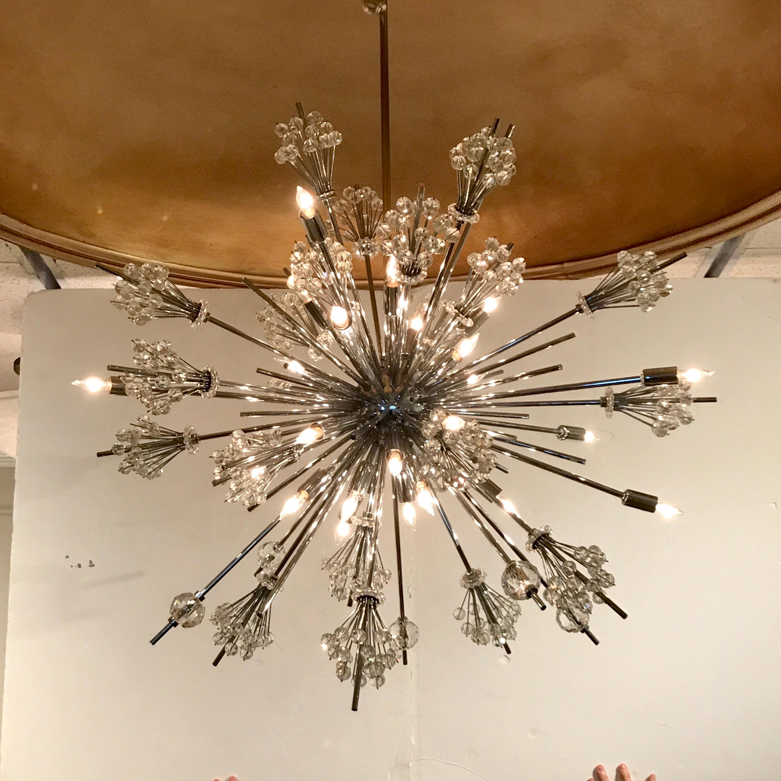 Vintage crystal and chrome Sputnik chandelier, a great size and scale vintage example.