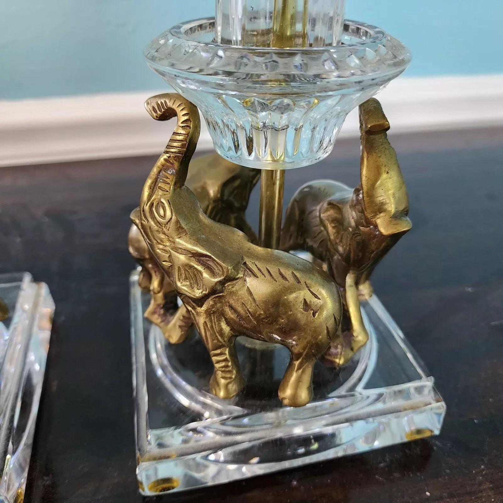 Vintage Kristall Messing Elefant Tischlampen Paar im Zustand „Gut“ im Angebot in Lake Worth, FL