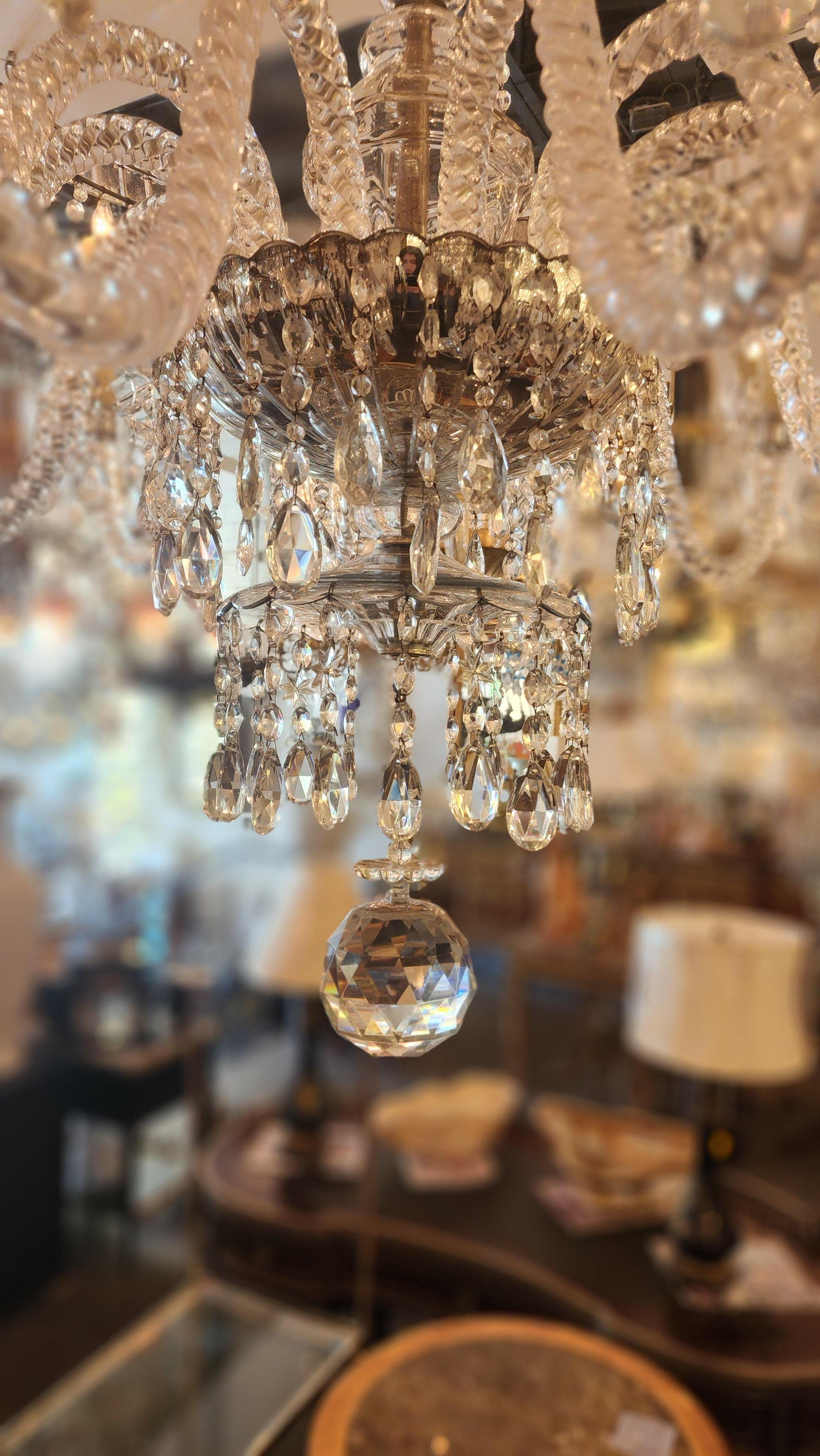 Barocco Lampadario di cristallo vintage in vendita