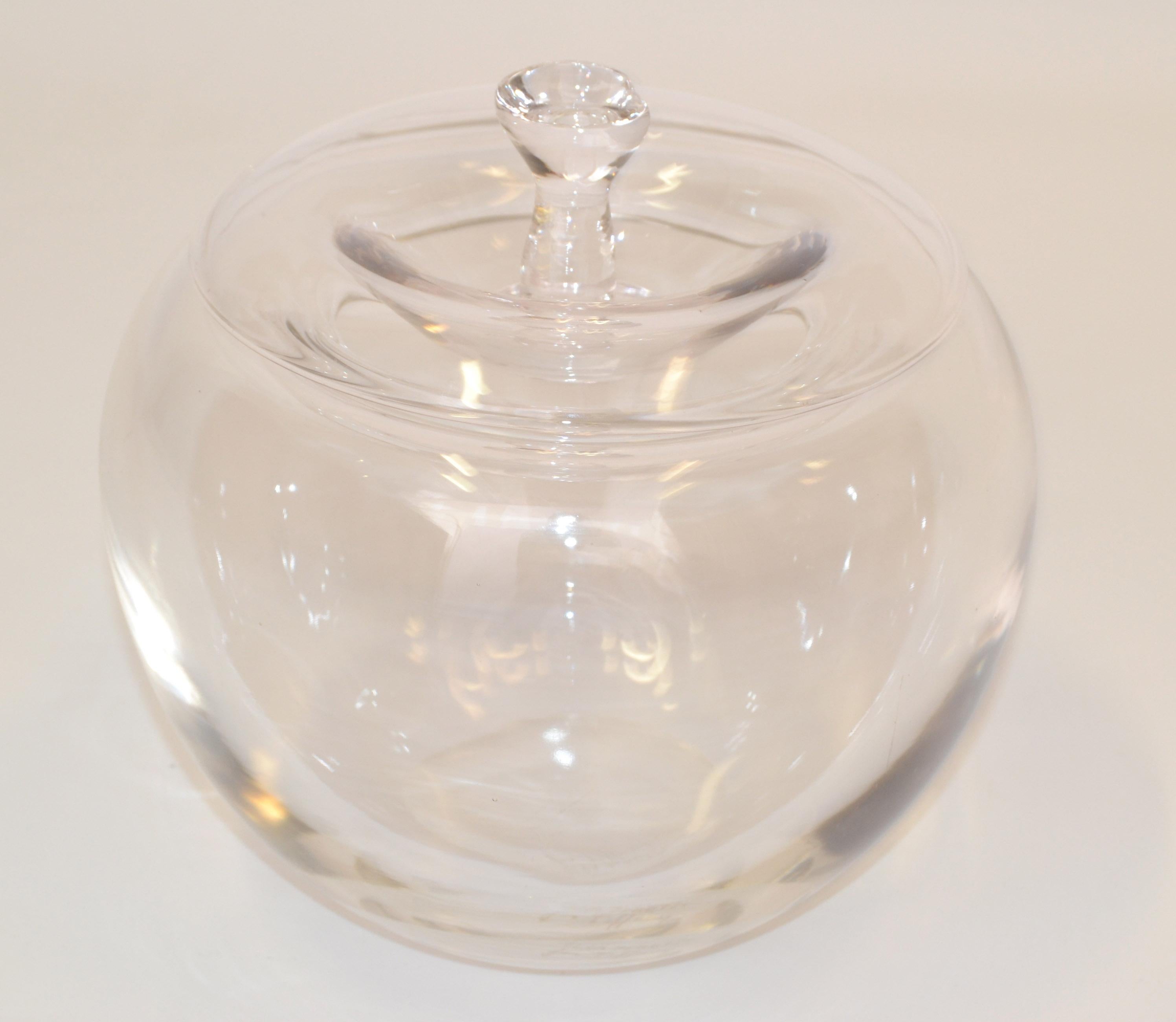 Vintage Crystal-Clear Art Glass Apple Shaped by Elsa Peretti for Tiffany & Co. For Sale 2