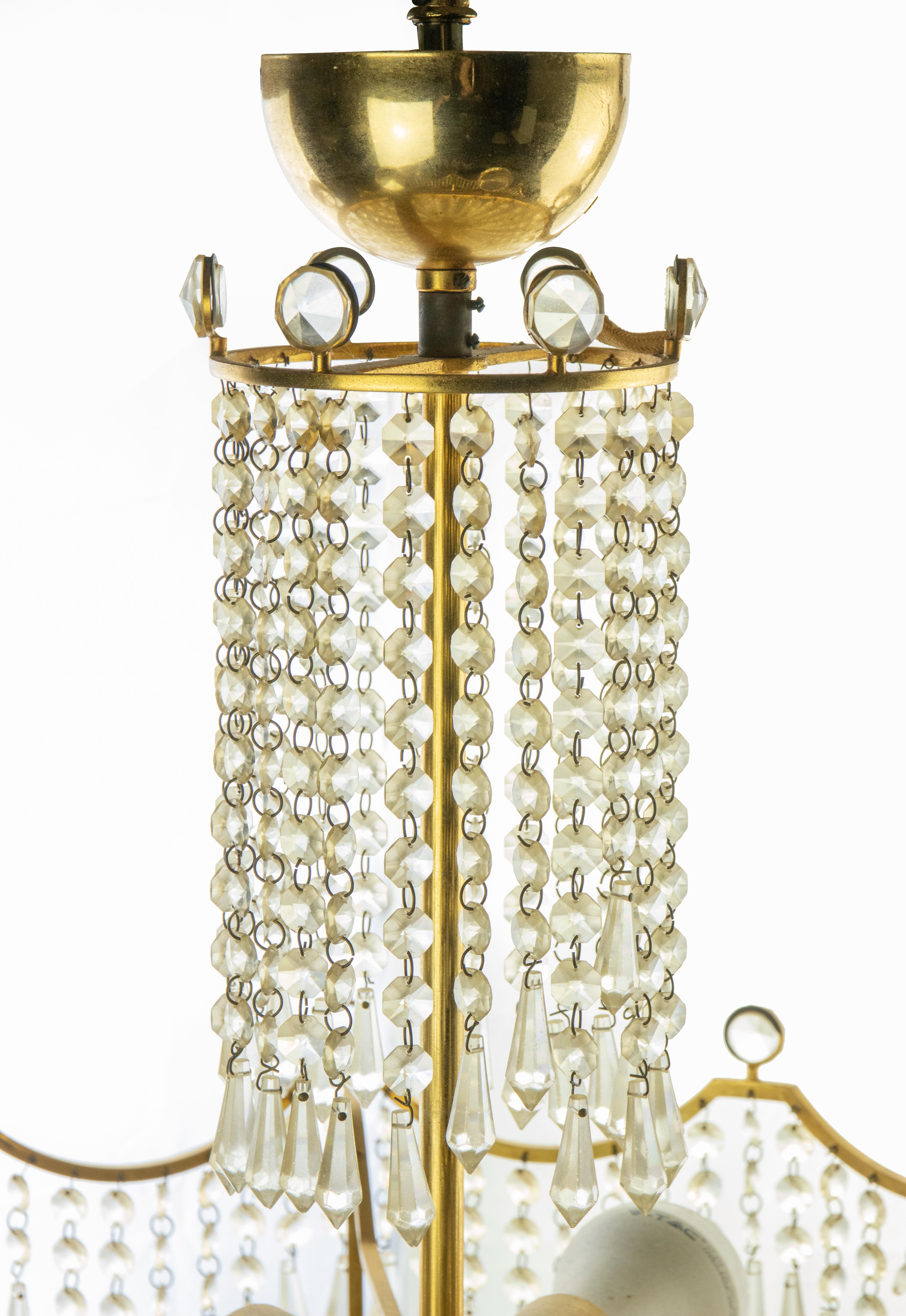 Italian Vintage Crystal Drops Chandelier, Italy 1970s For Sale