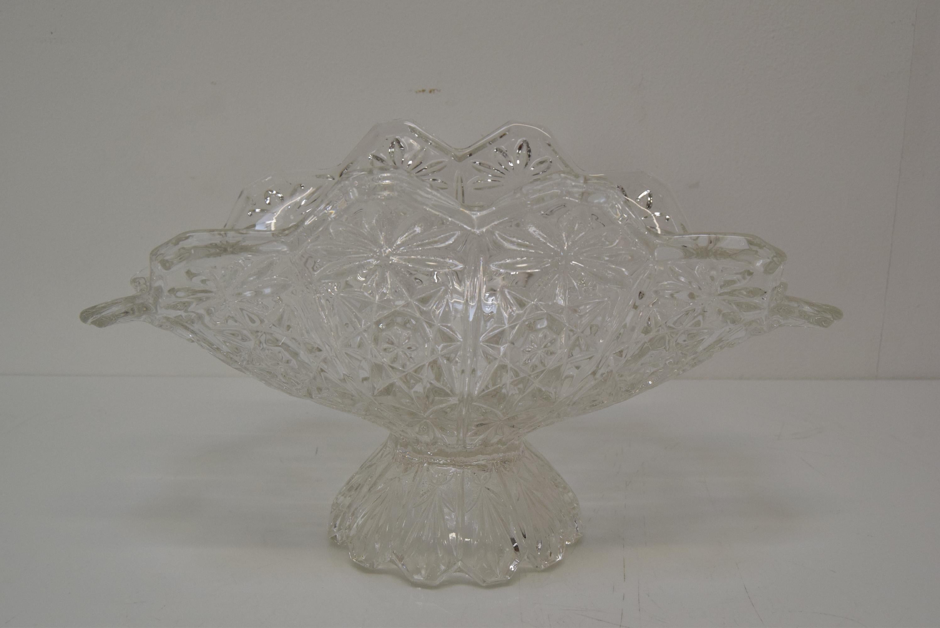 Mid-Century Modern Bol en verre de cristal vintage, verrerie, né en novembre 1950. en vente