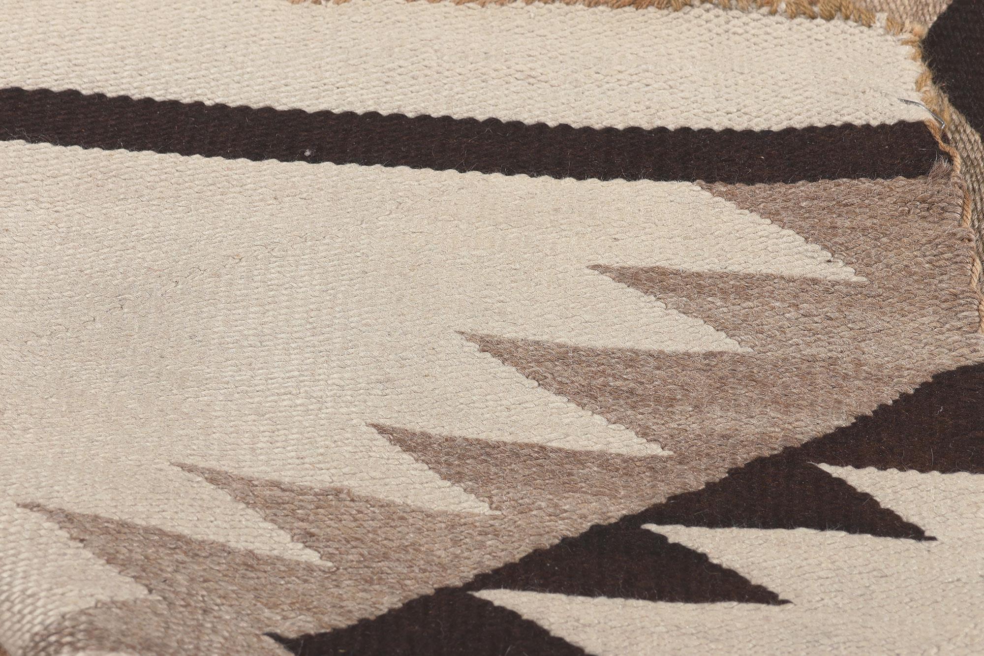 Kristall-Navajo-Teppich mit südwestlichem minimalistischem Stil (20. Jahrhundert) im Angebot