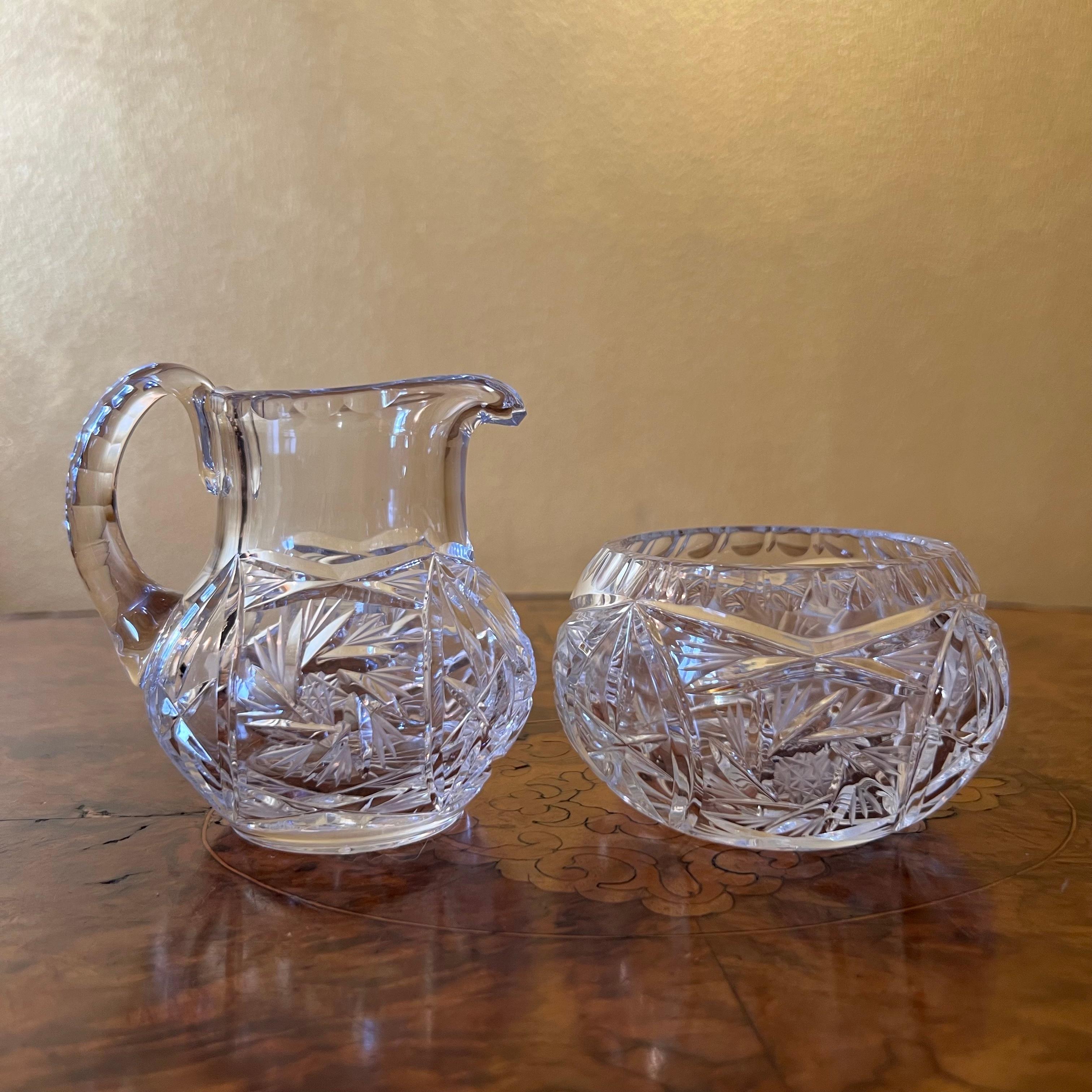 Juego de Azucarero y Jarra de Leche con Molinete de Cristal Vintage en Bueno estado para la venta en EDENSOR PARK, NSW