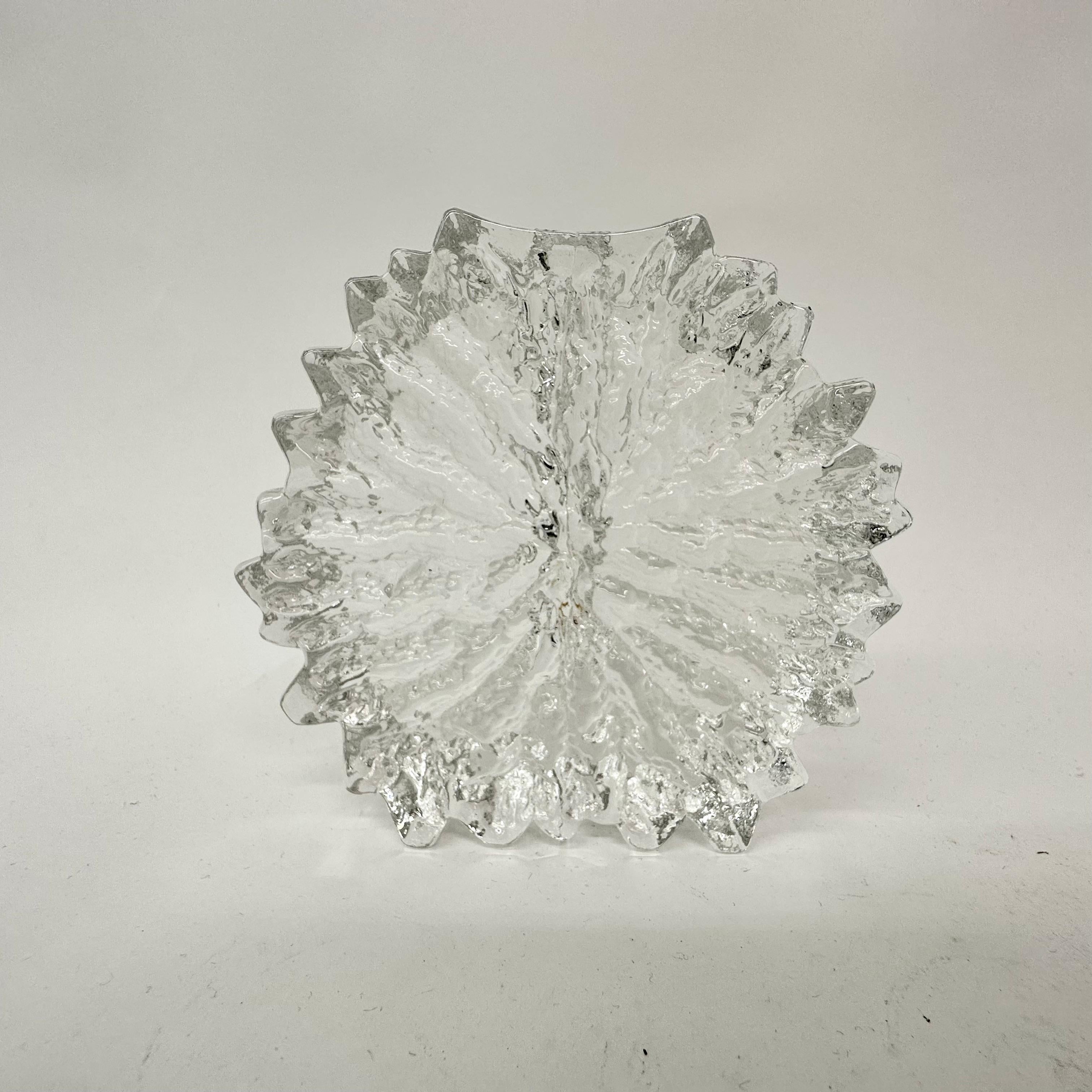 Mid-Century Modern Soliflore vintage en cristal de Hadeland Norvège 'Nautilus' 1970's en vente