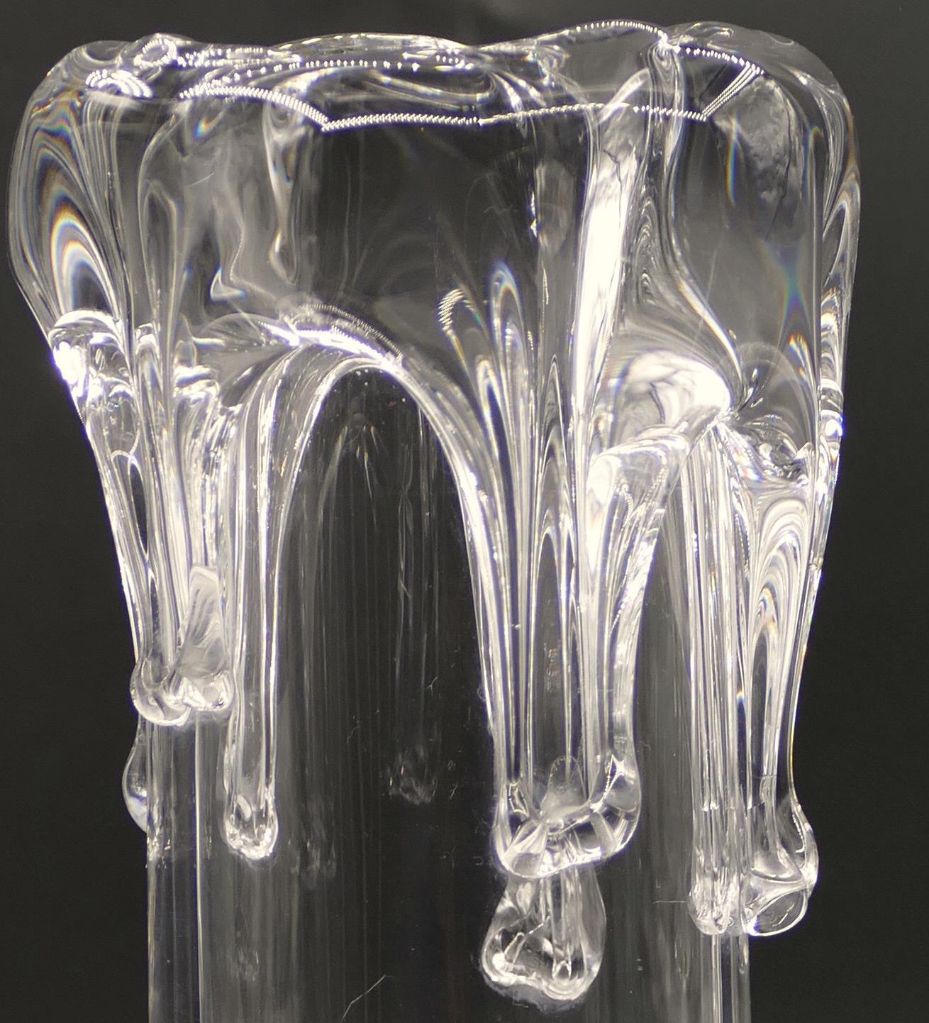Crystal vase is an original decorative object realized in Germany in the 1960s by Peill & Putzler.

Beautiful little vase realized by the famous glassware Peill & Putzler founded in 1947 as a glasswork & lighting company. The company always worked