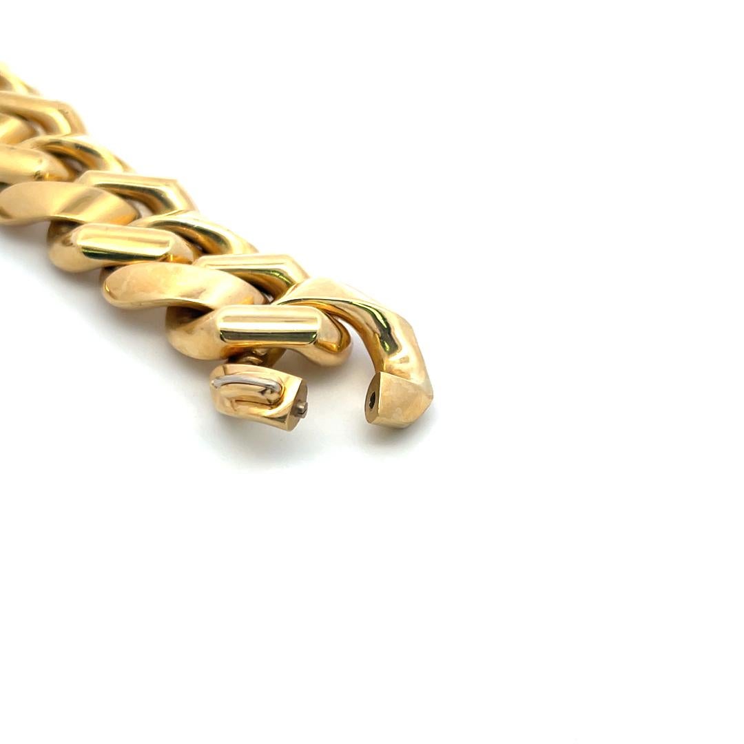 Pulsera de eslabones vintage cubana de oro amarillo de 18 quilates de 99,70 gramos en venta 1