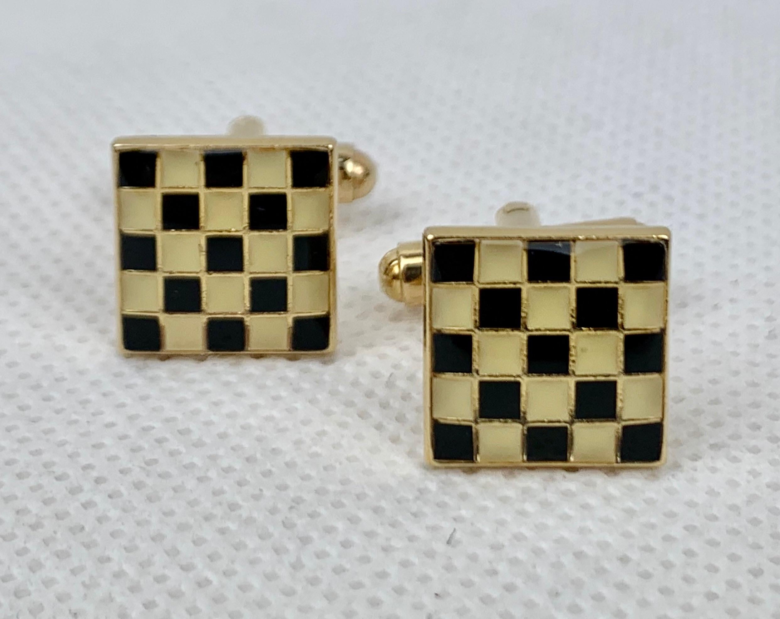 Checkerboard Patterned Gold Filled Cufflinks-High Fired Black & Cream Enamel  In Good Condition In West Palm Beach, FL