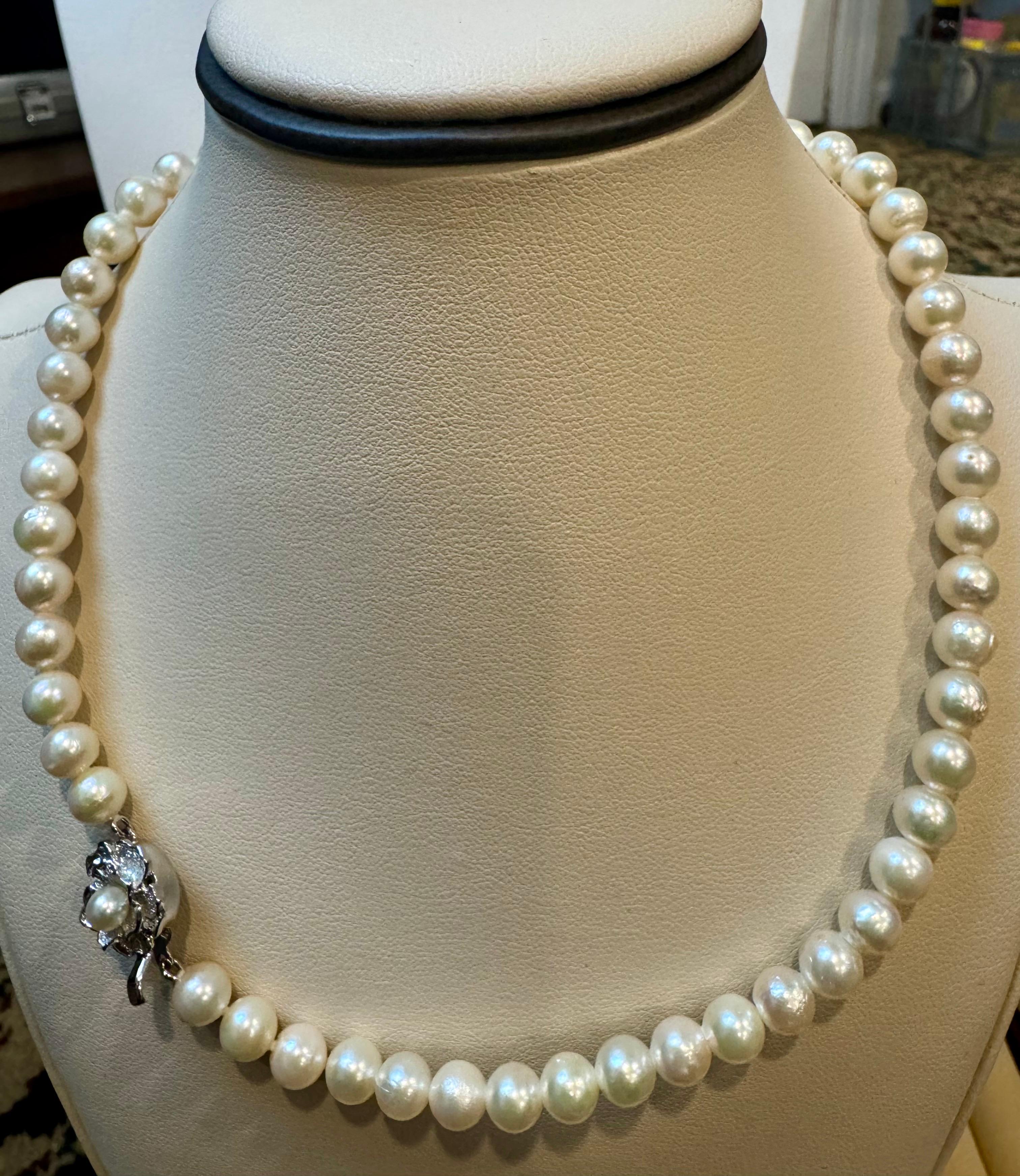 Vintage Cultured Akoya Pearl  Necklace Length 16