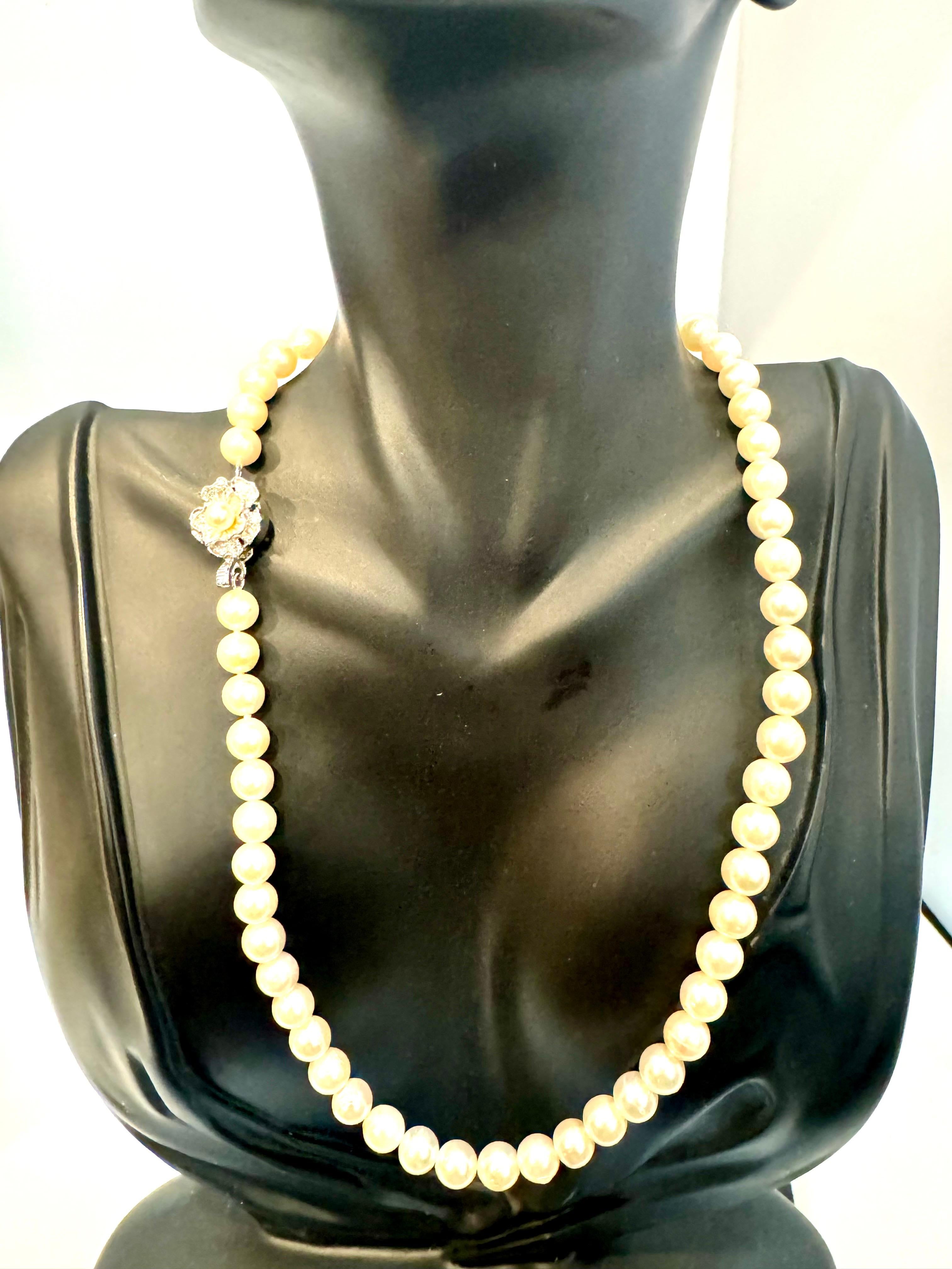 Vintage Cultured Akoya Pearl  Necklace Length 16