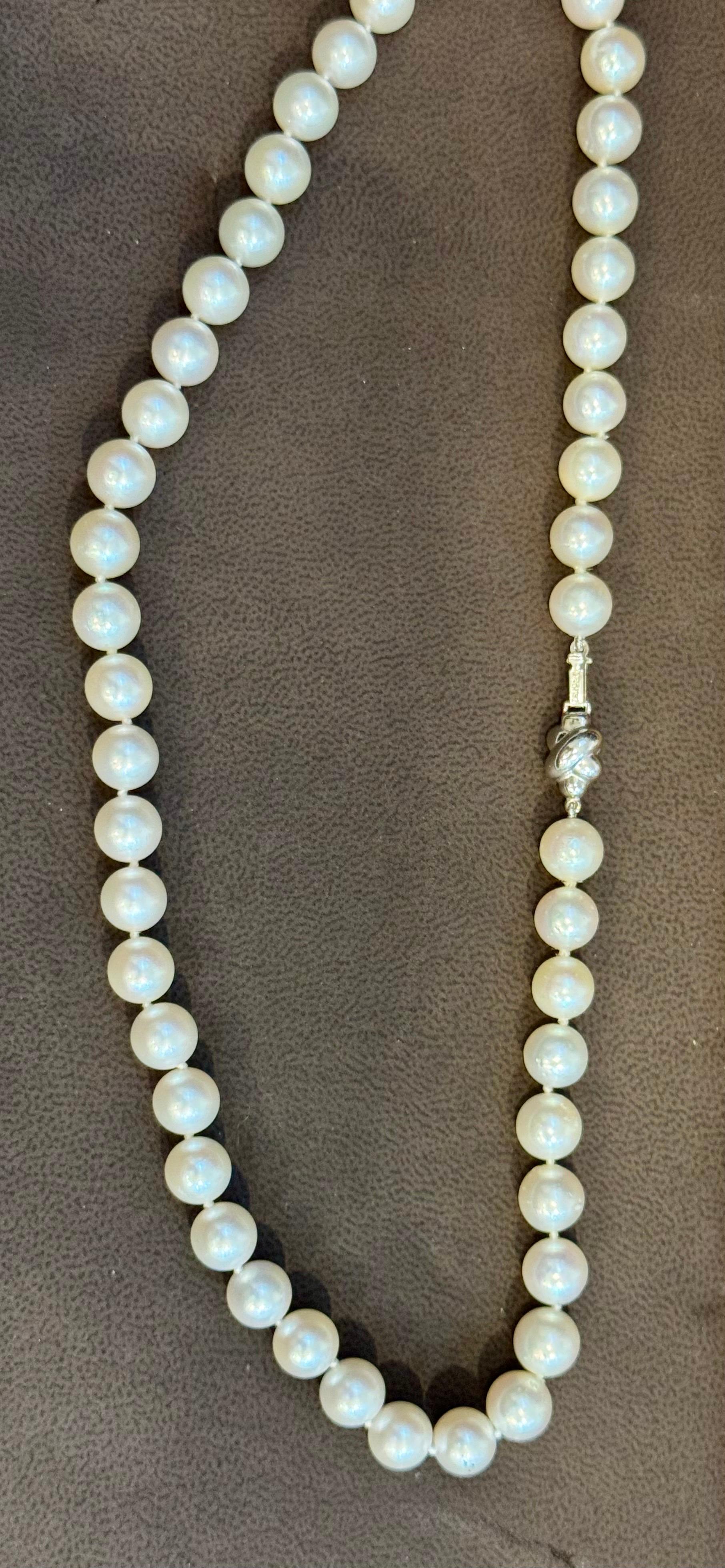 Vintage Cultured Akoya Pearl  Necklace Length 17