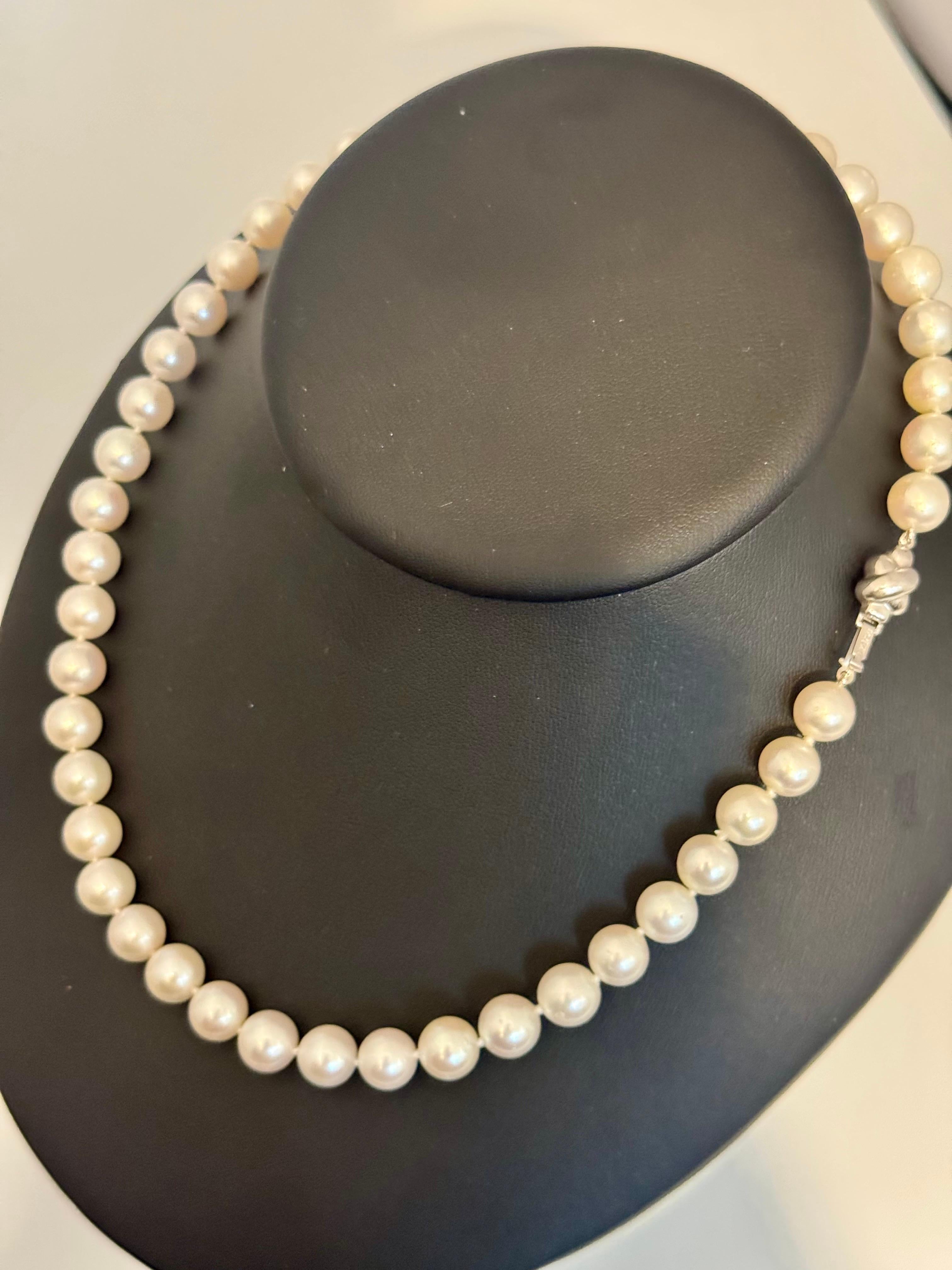 Vintage Cultured Akoya Pearl  Necklace Length 17