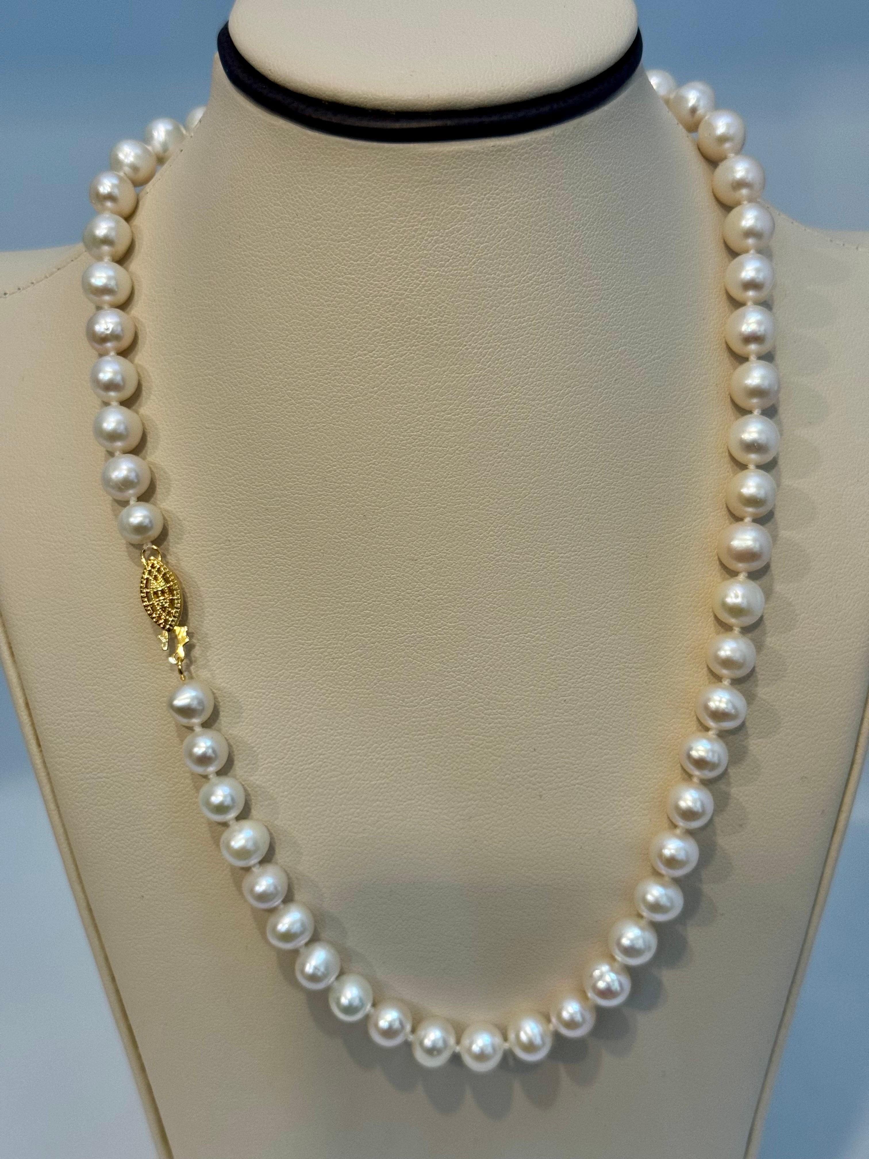 Women's Vintage Cultured Akoya Pearl  Necklace Length 18