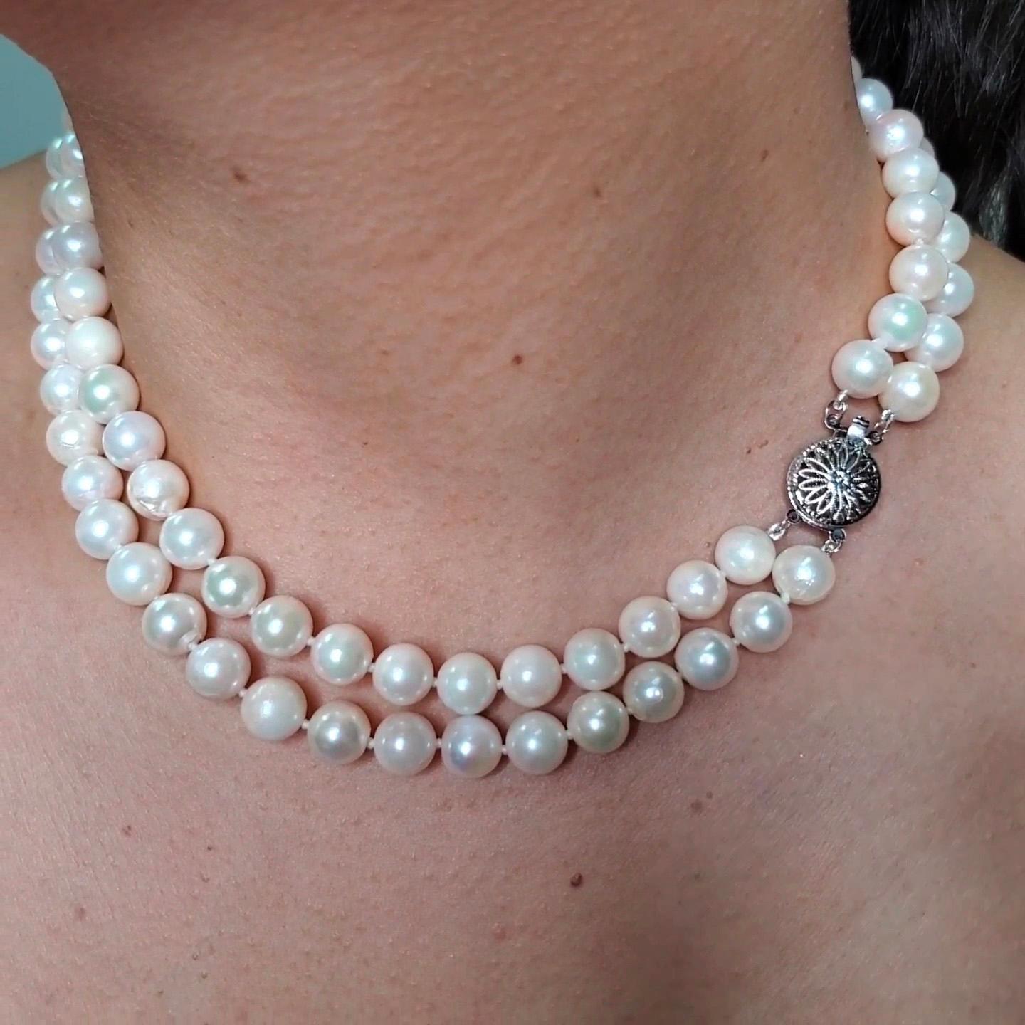 double strand pearl necklace vintage