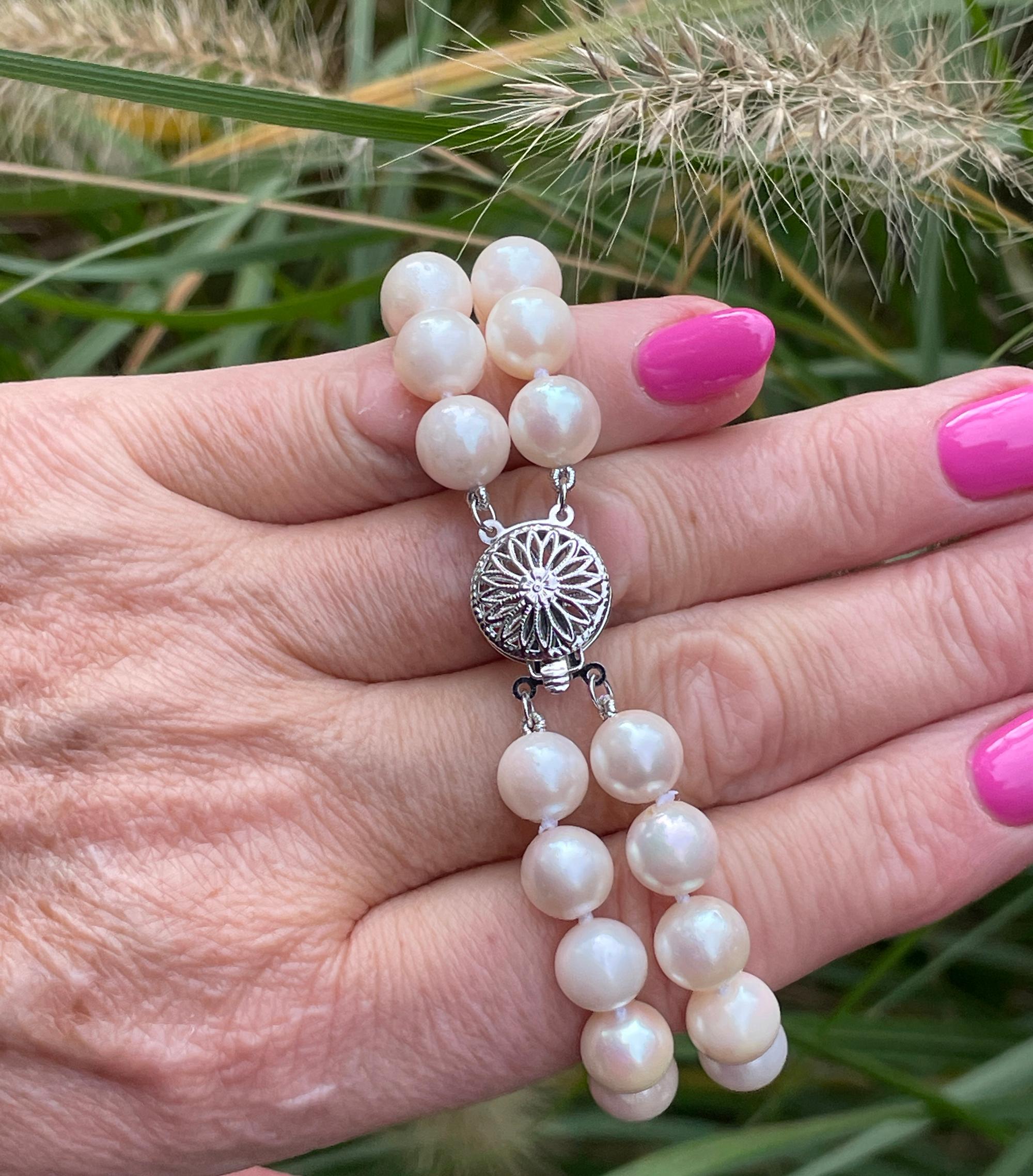 Perlina Bracciale vintage con perle giapponesi coltivate a doppio filo 14k WG in vendita