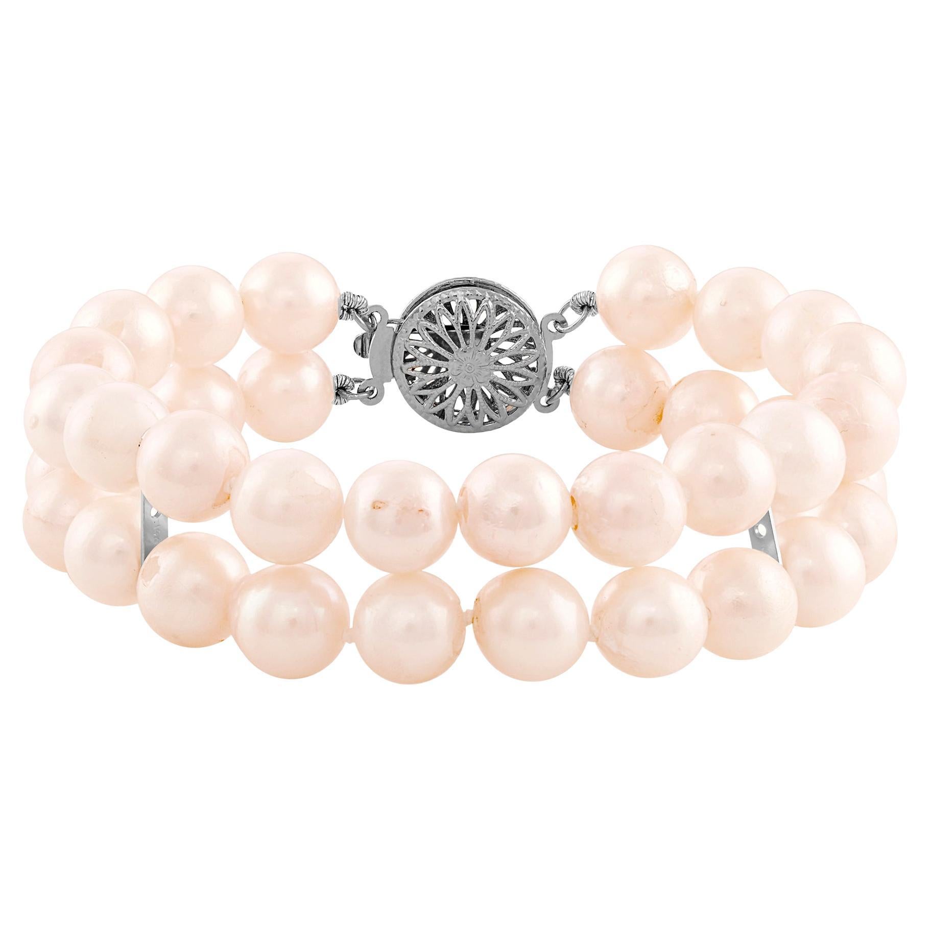 Bracelet à double rang de perles de culture japonaise 14 carats WG en vente