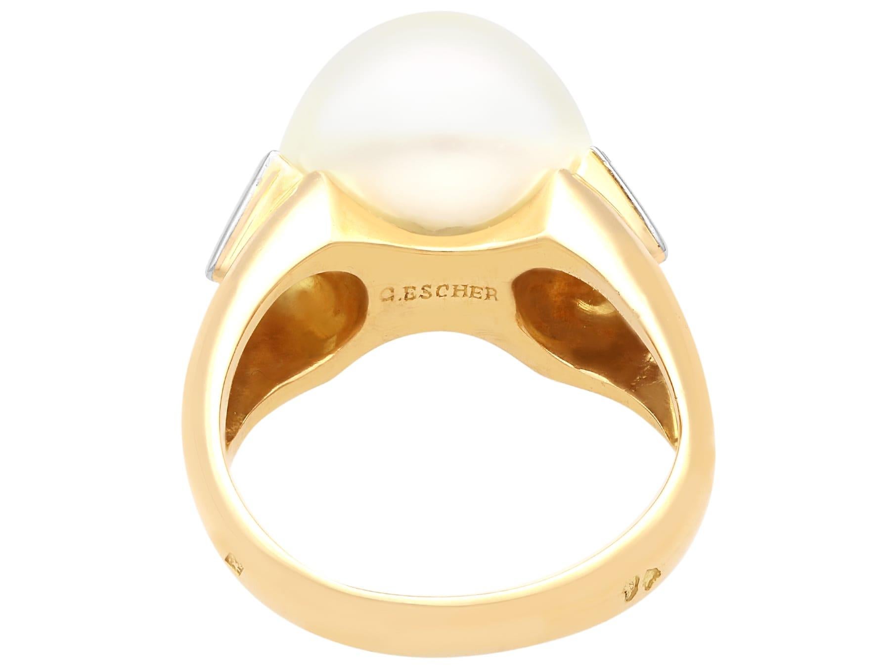 Bague cocktail vintage en or jaune 18 carats, perle de culture et diamant de 0,62 carat en vente 1